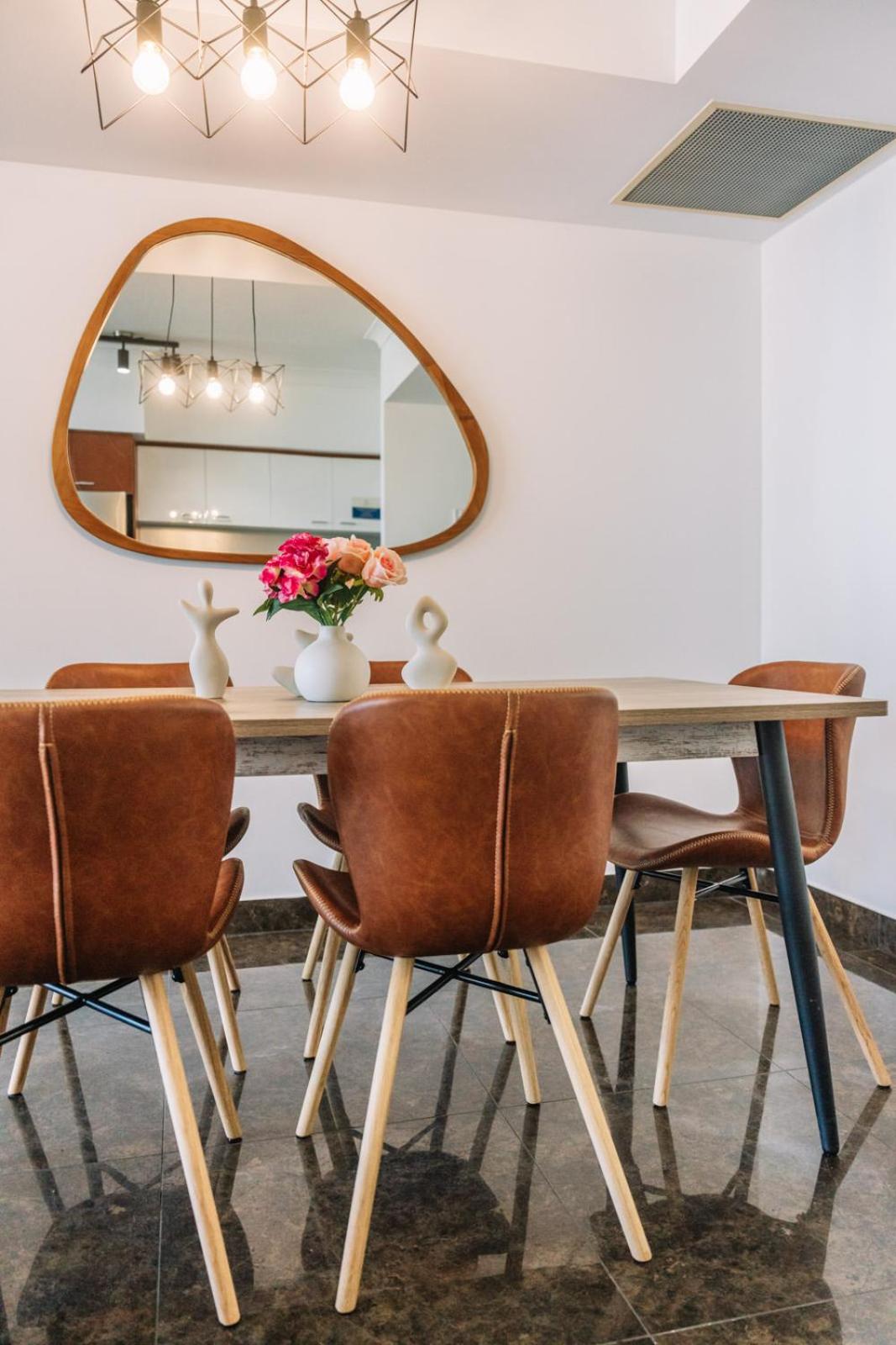 Resort Style Chevron Apartments Surfers Paradise by Gold Coast Travels
