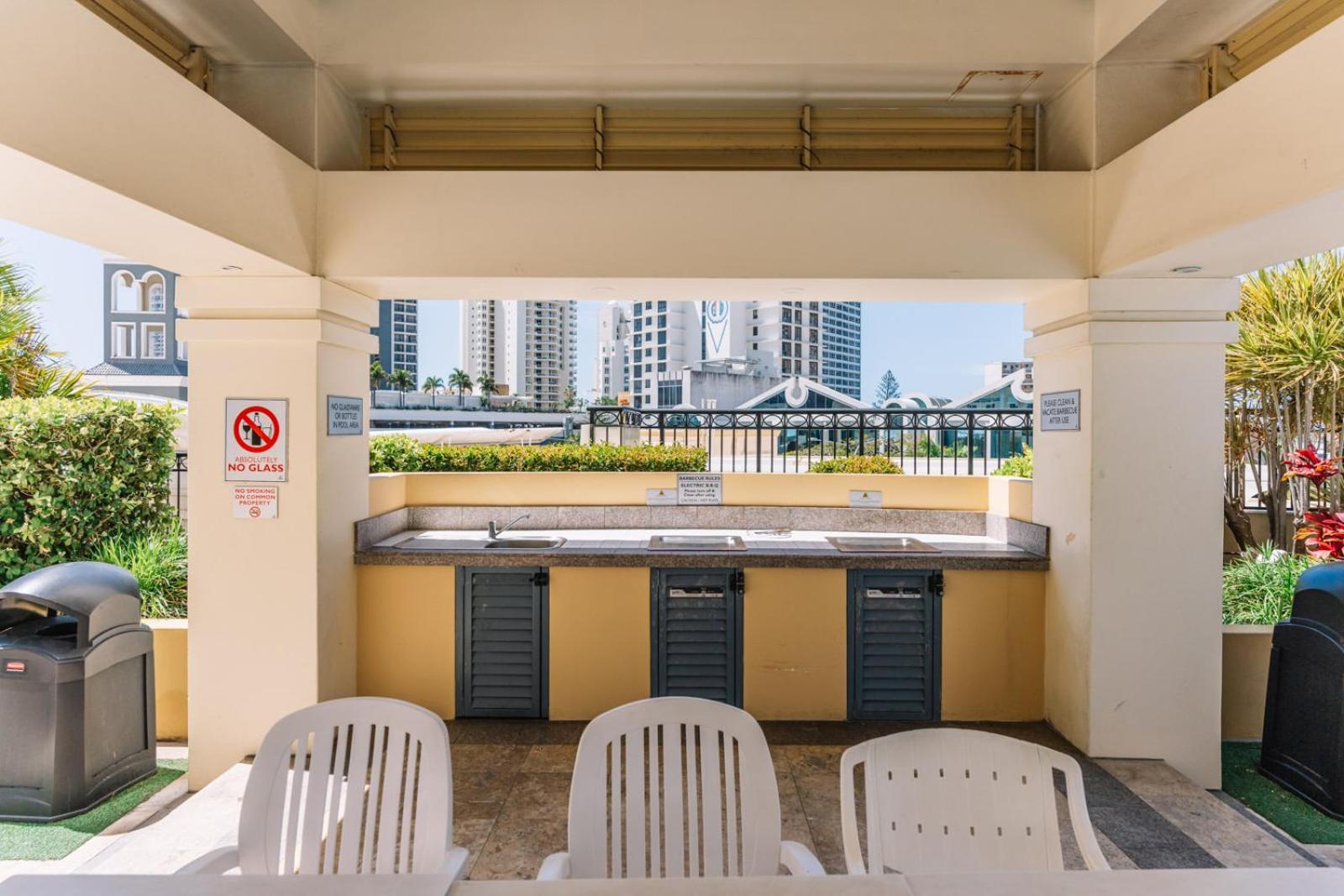 Resort Style Chevron Apartments Surfers Paradise by Gold Coast Travels