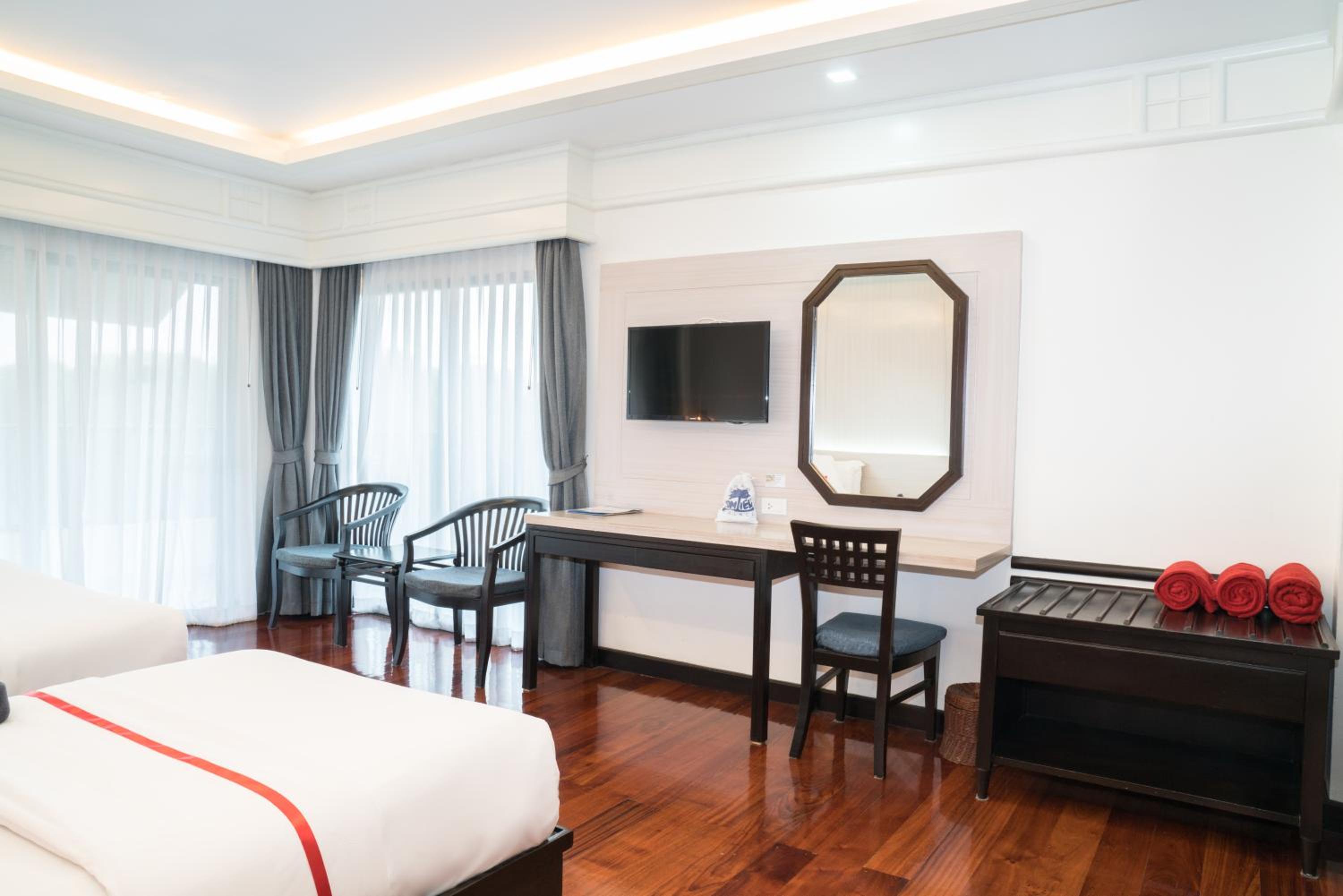 Grand Jomtien Palace Hotel