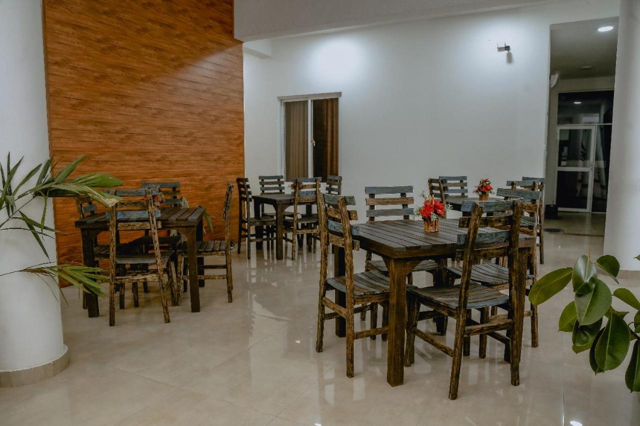 Lucky Transit Hotel - Katunayake Airport view 2