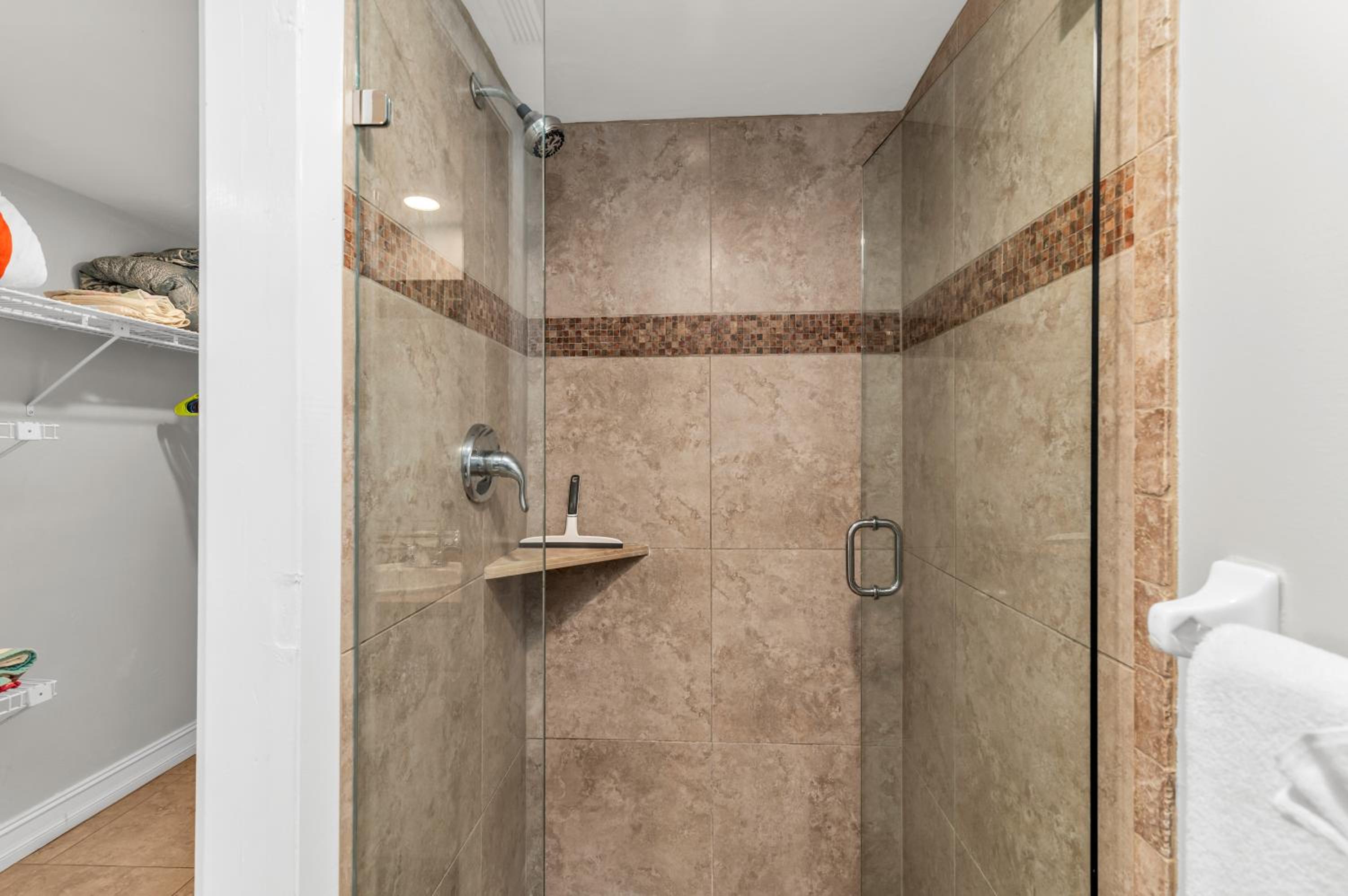Prime Location I 2 Bed Setup Directly Across Street From South Beach Access