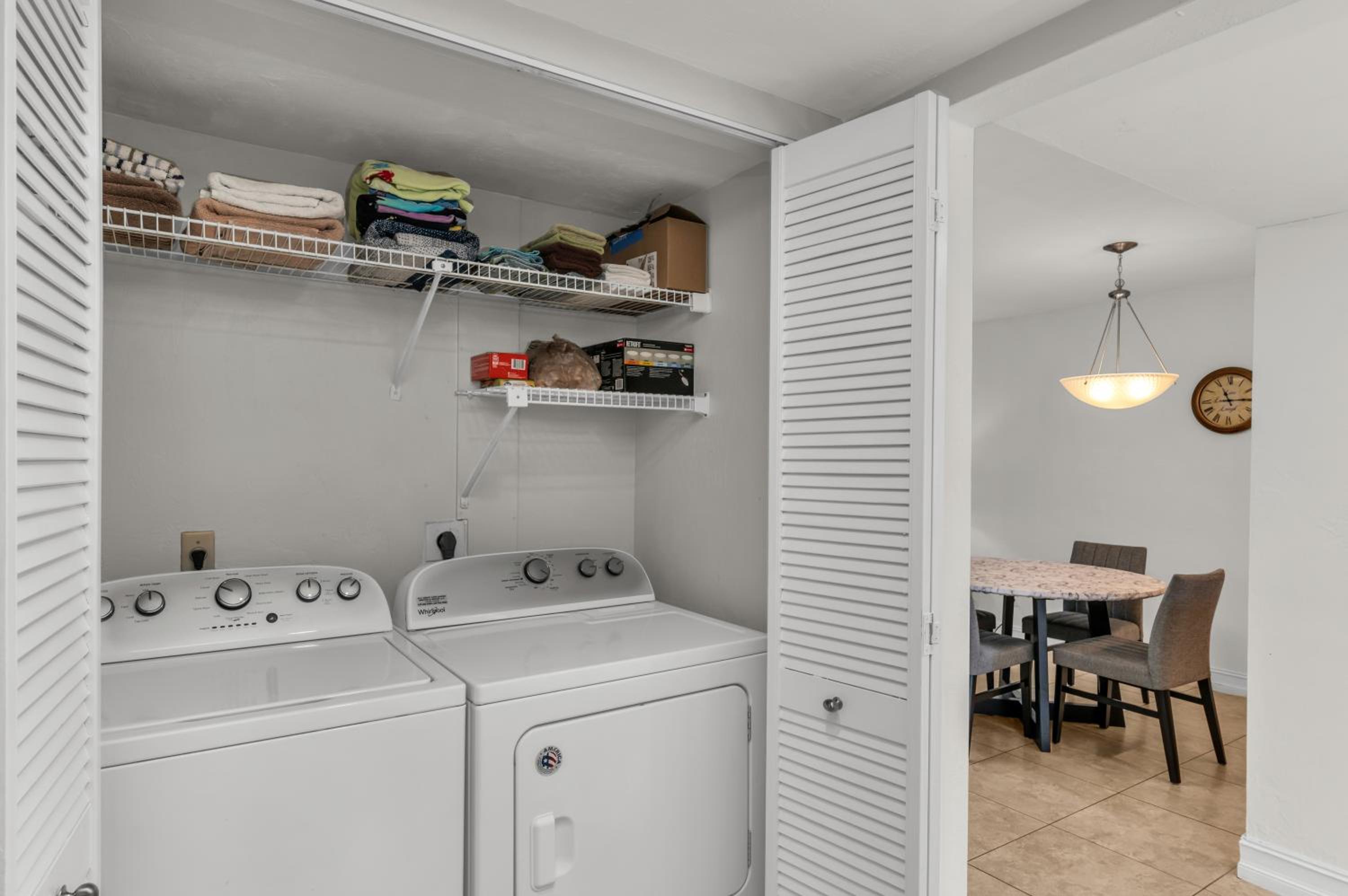 Prime Location I 2 Bed Setup Directly Across Street From South Beach Access