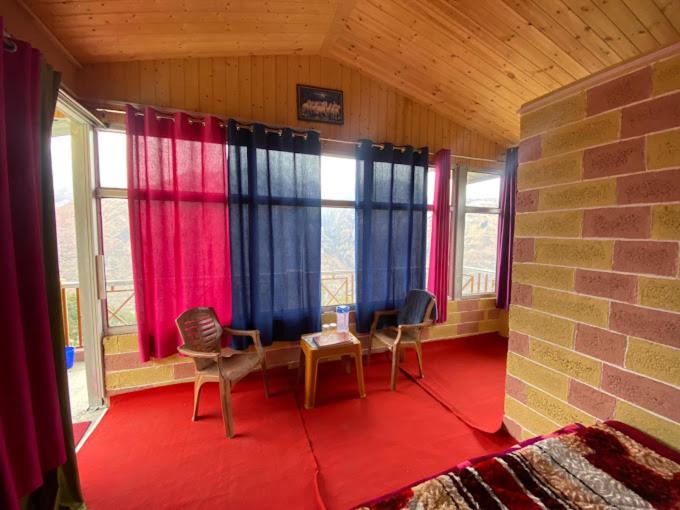 Restful Heights Hotel