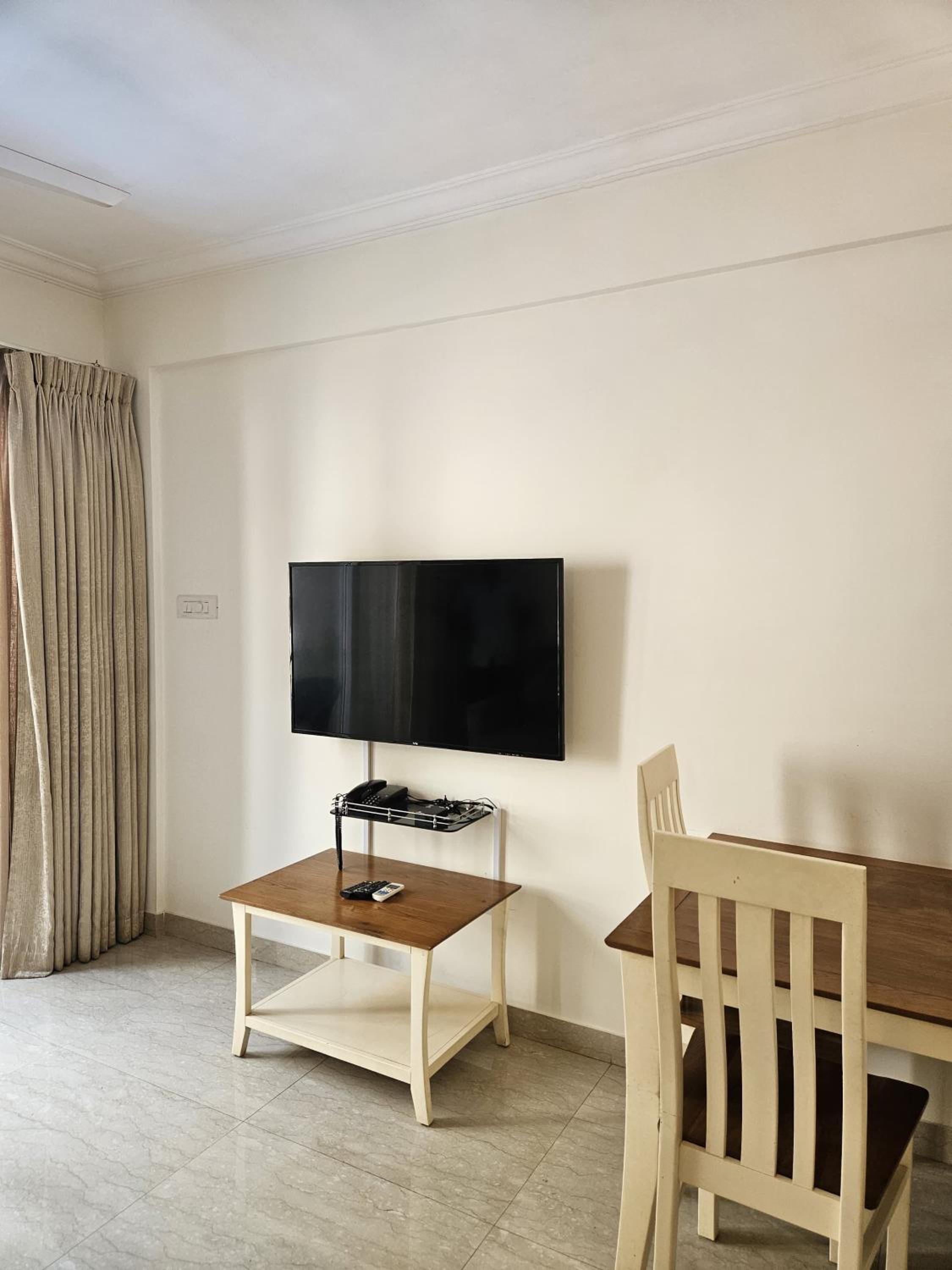 Bellagio Rezidencia 1 BHK Service Apartments