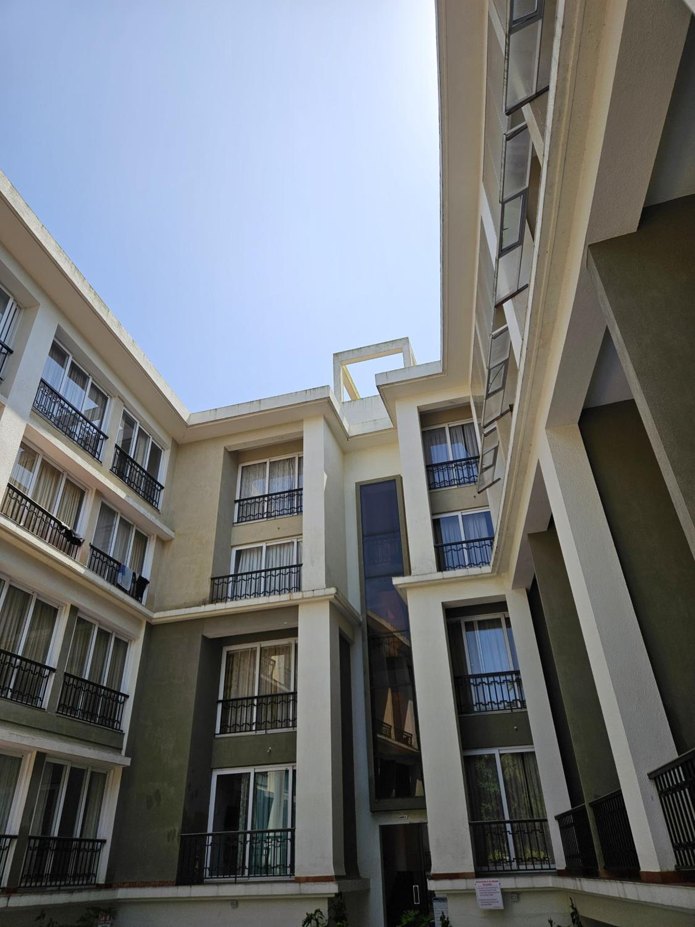 Bellagio Rezidencia 1 BHK Service Apartments