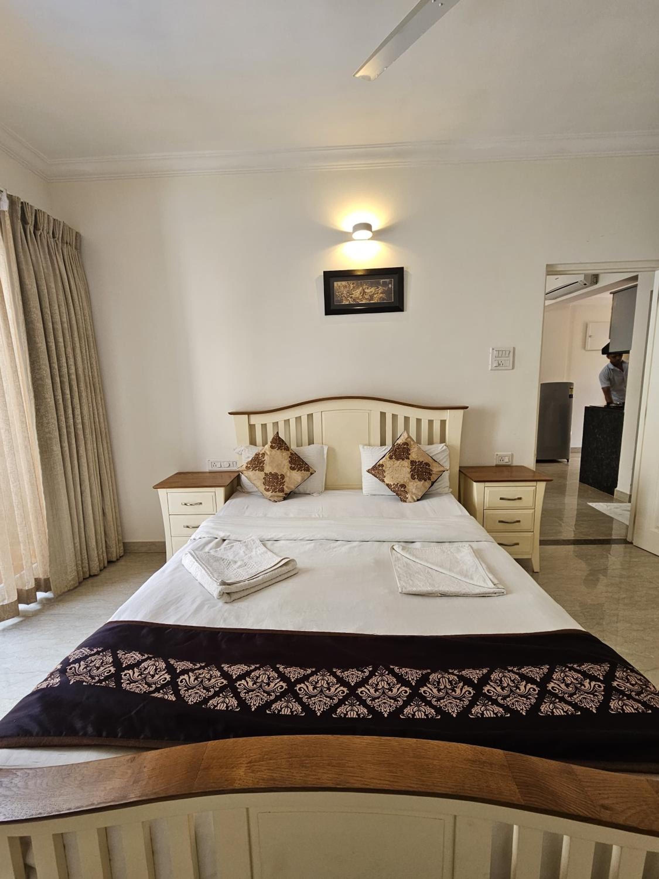 Bellagio Rezidencia 1 BHK Service Apartments