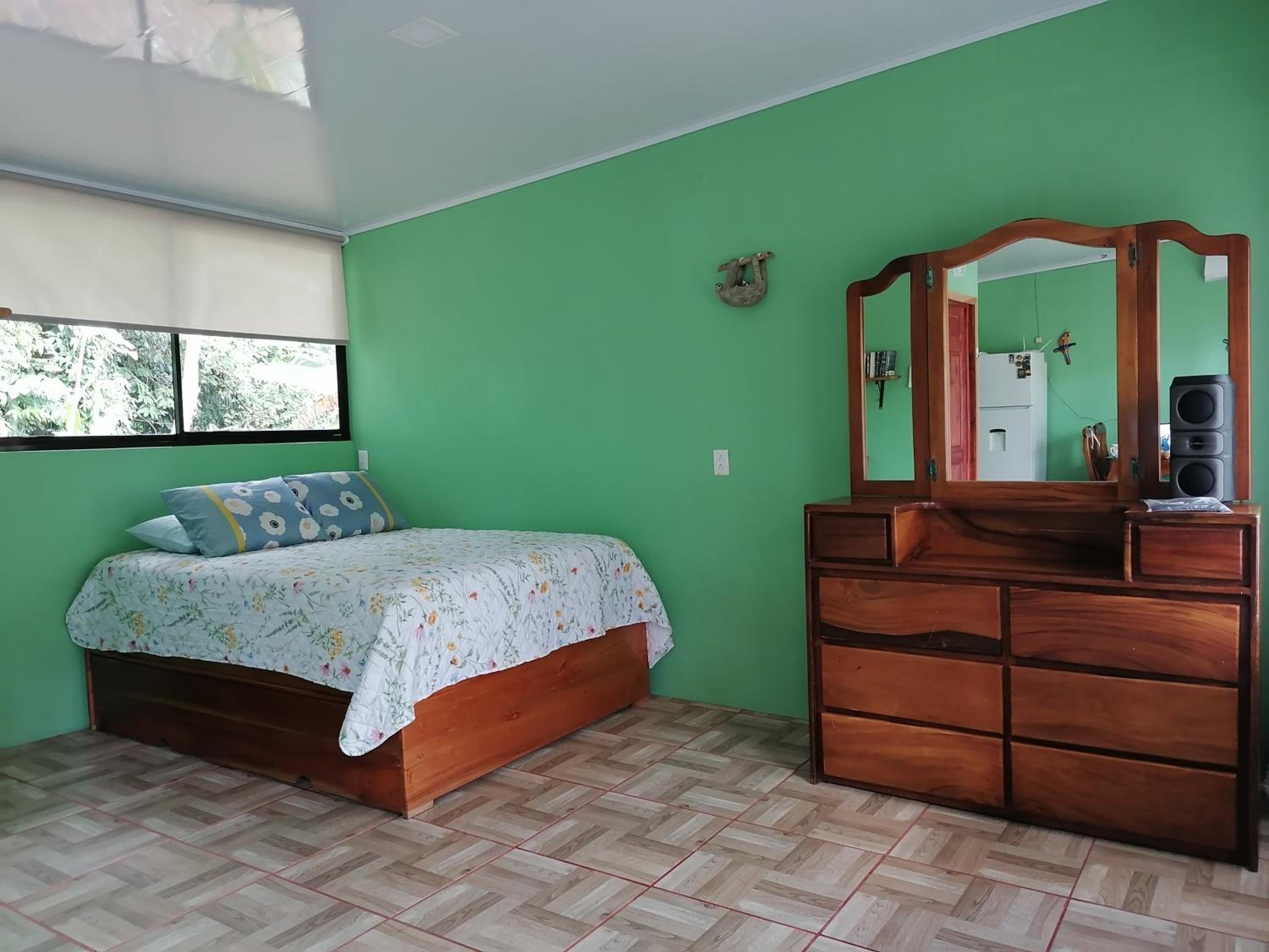 Casita Verde del Campo