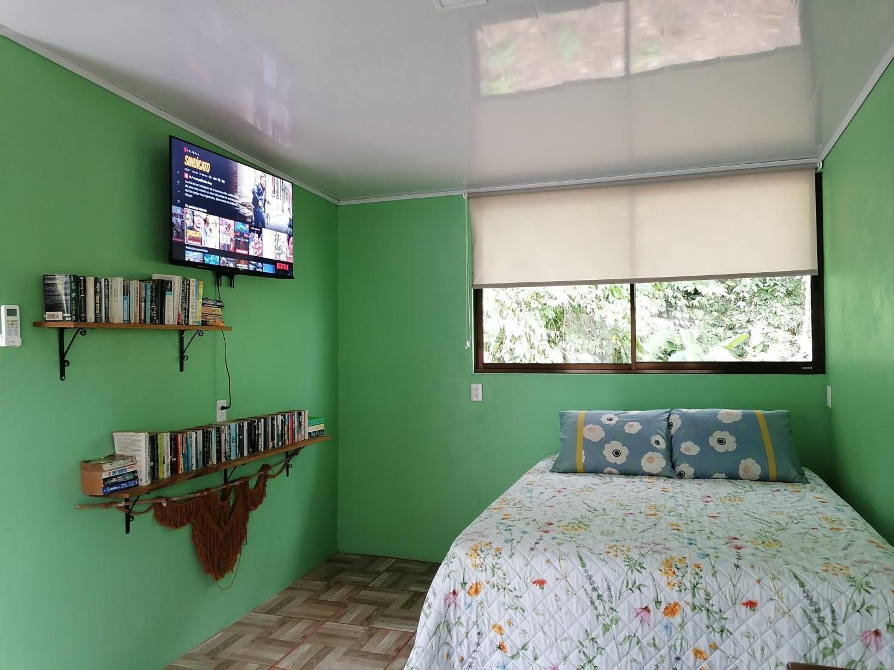 Casita Verde del Campo