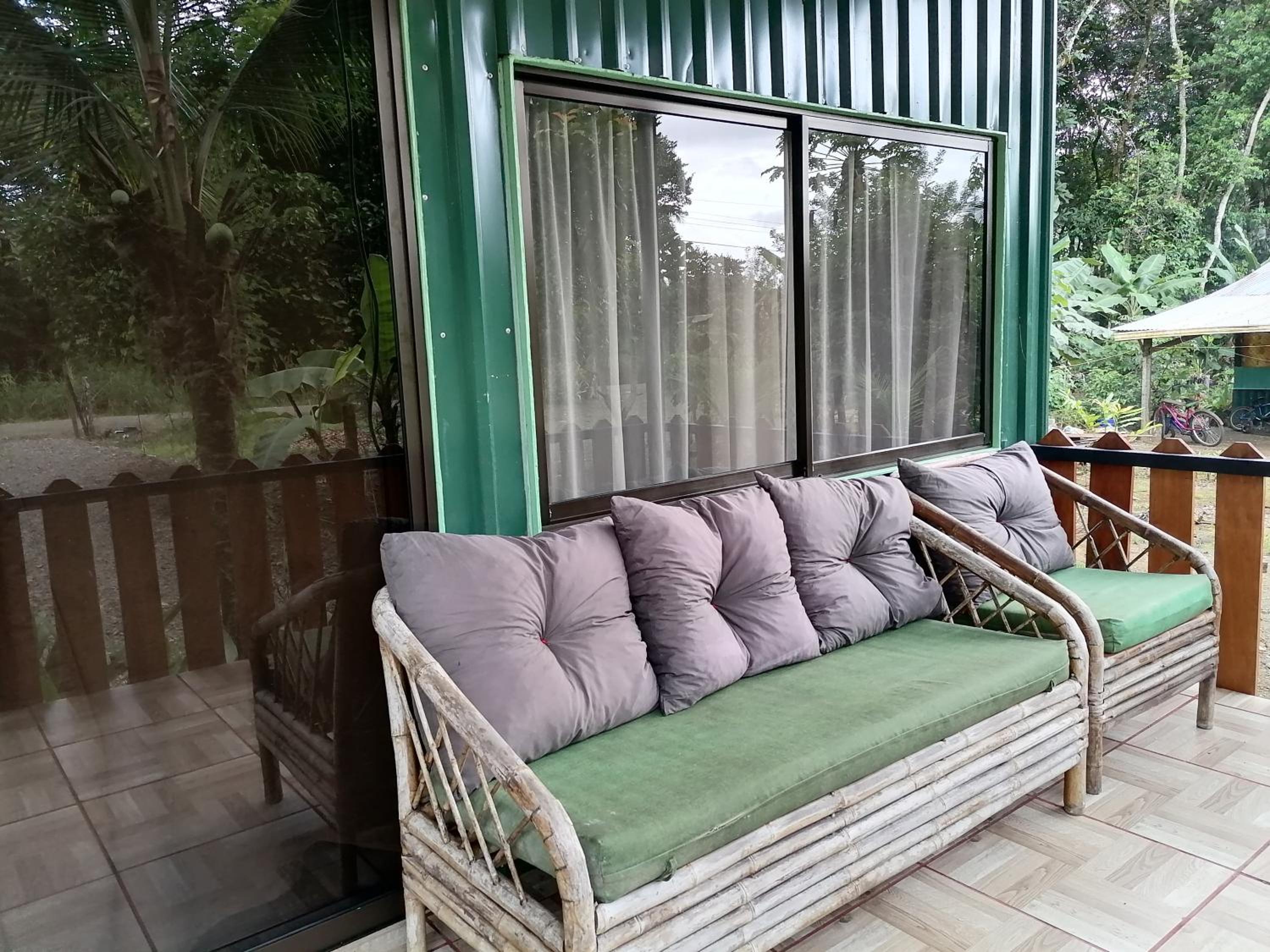 Casita Verde del Campo