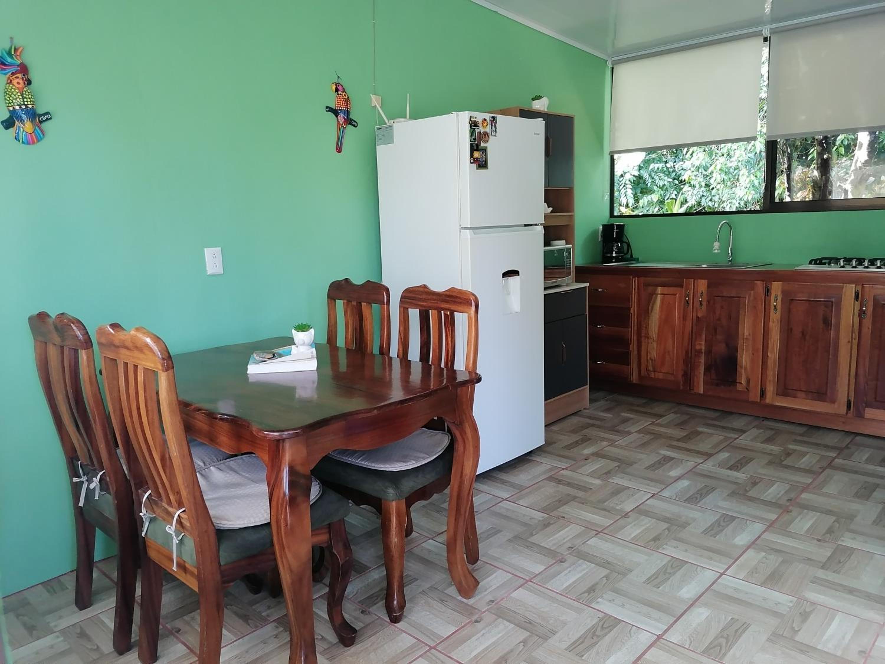 Casita Verde del Campo
