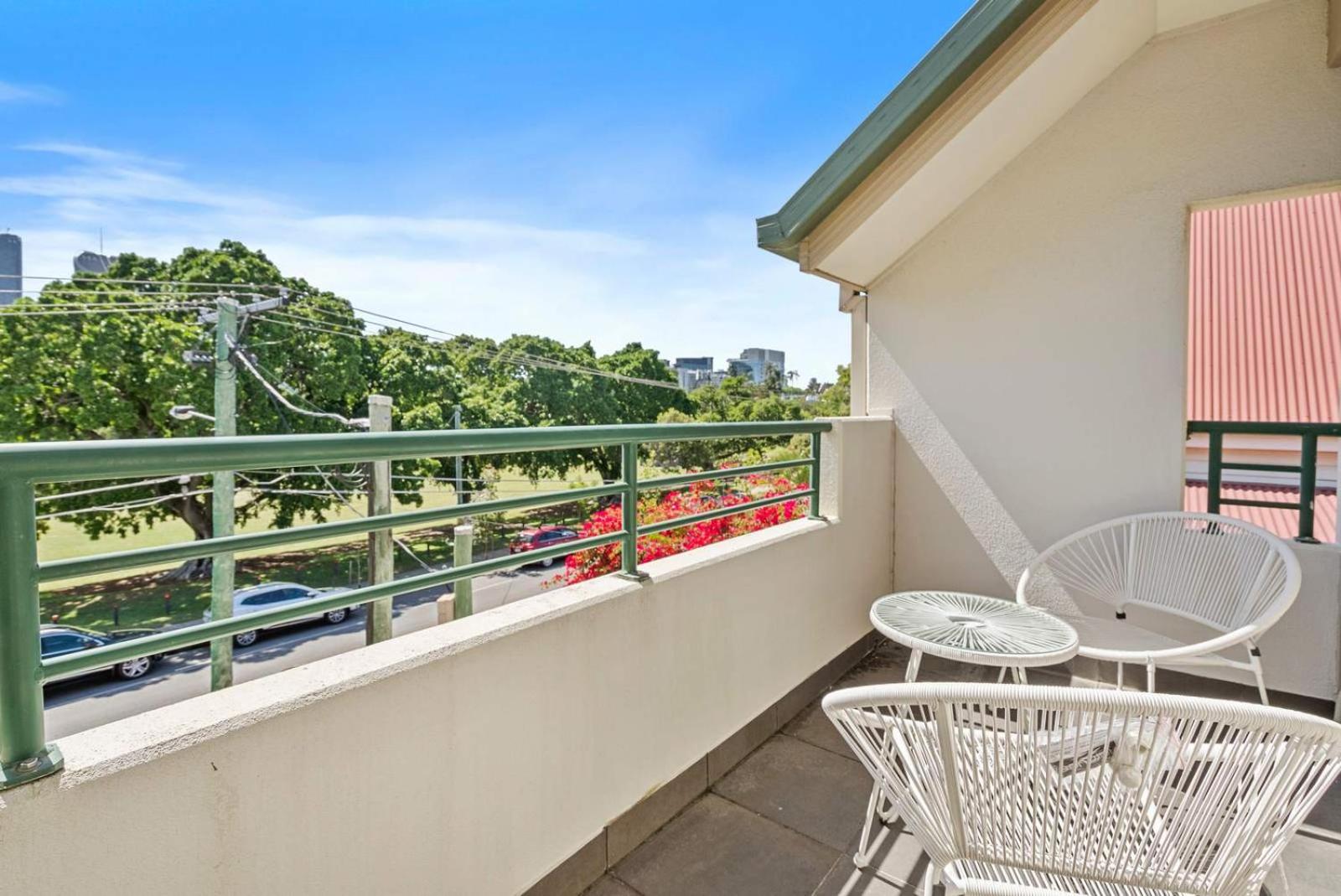 1-Bedroom Haven in the Heart of South Brisbane