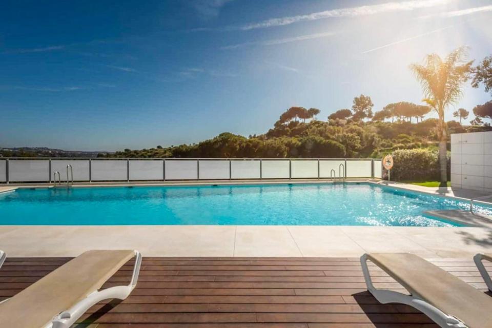 Appart de standing Piscine Superbe vue golf