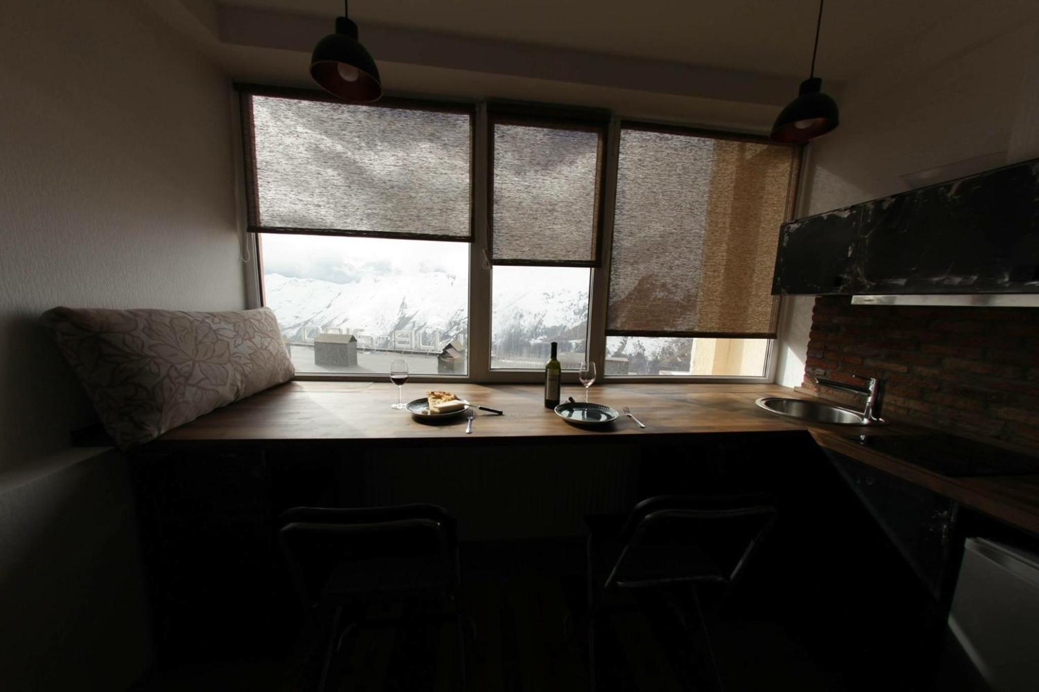 Studio Gudauri Penta 405 view 5
