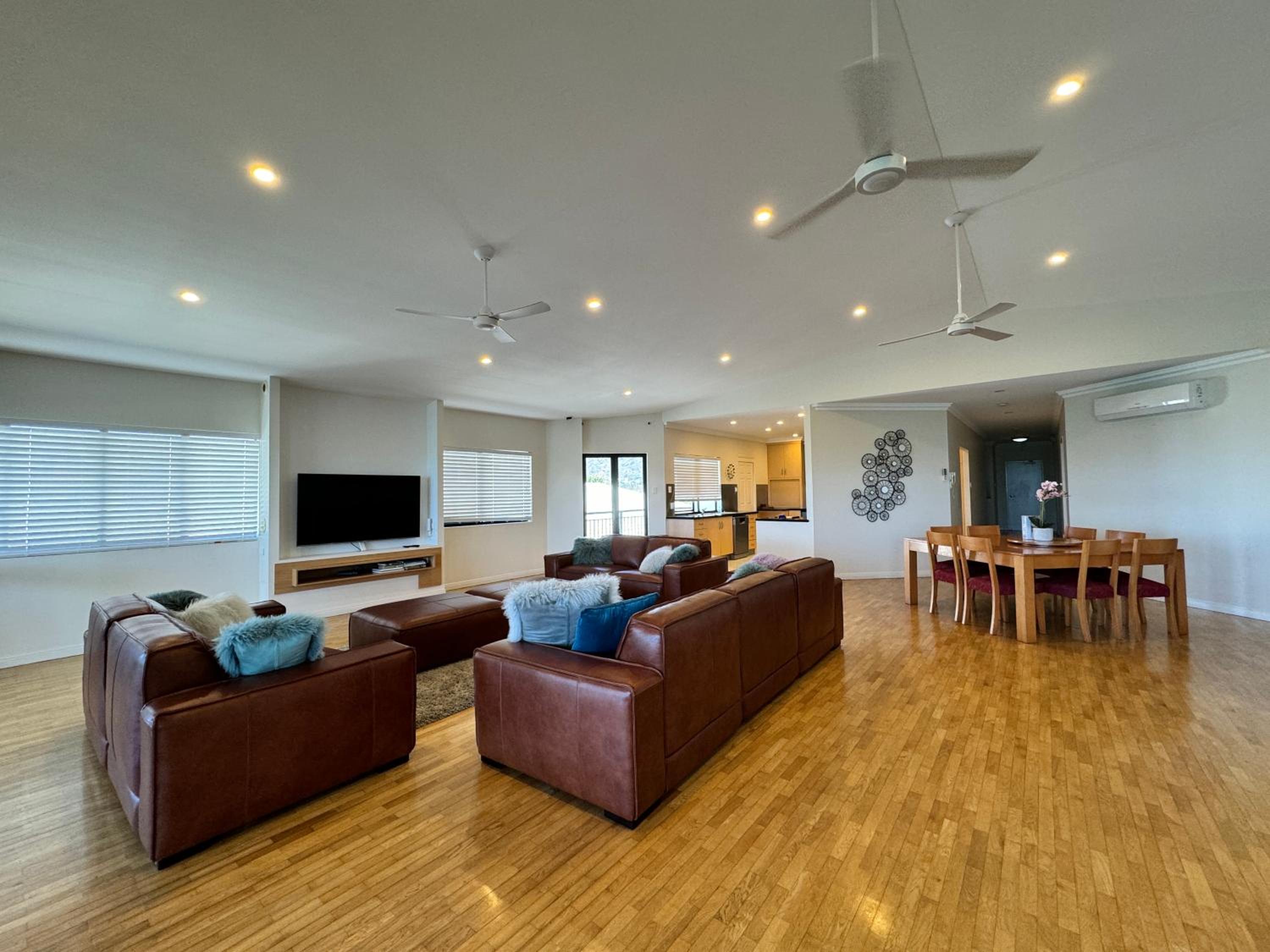 Townsville Apartments on The Strand - Penthouse