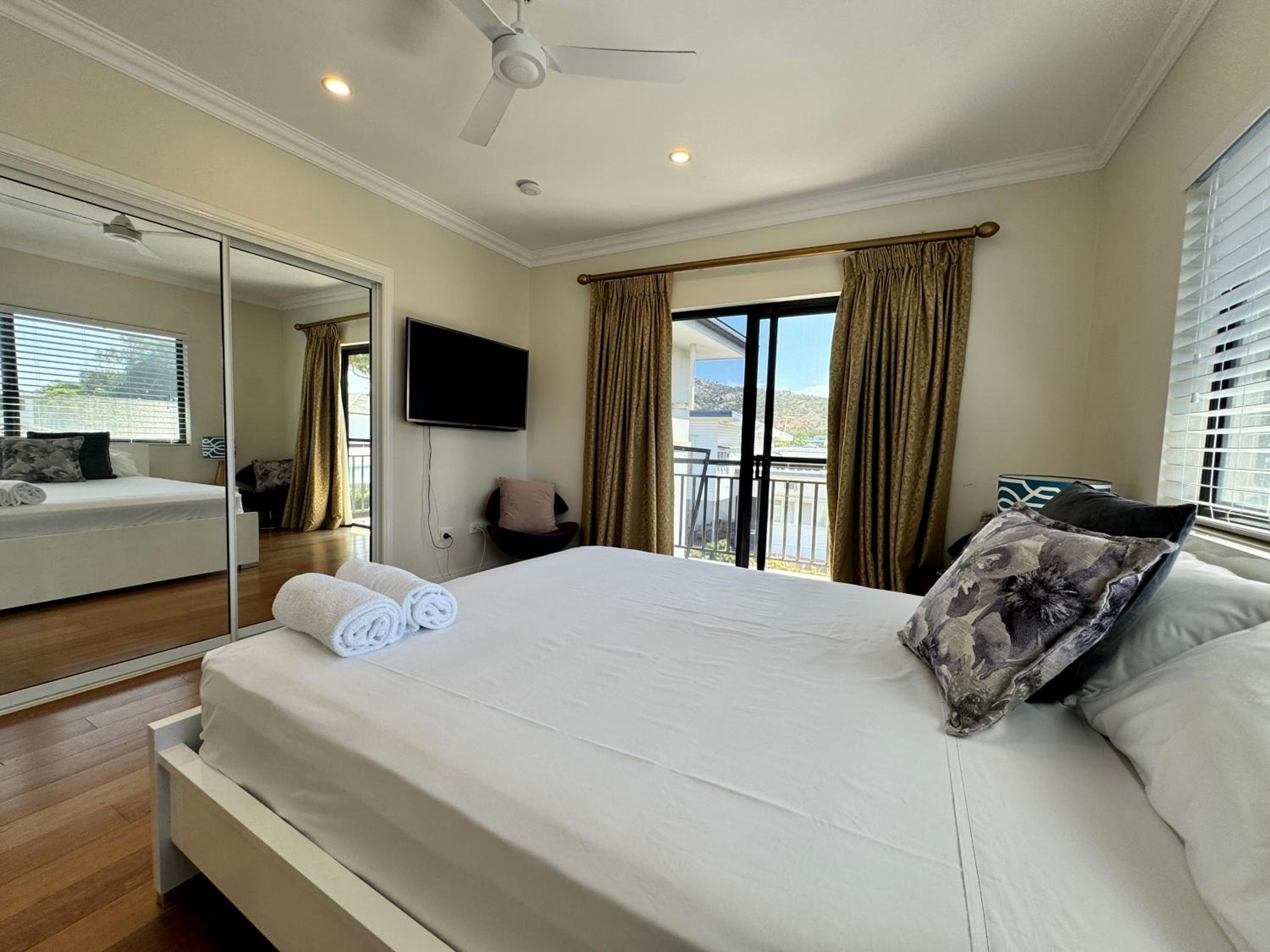 Townsville Apartments on The Strand - Penthouse