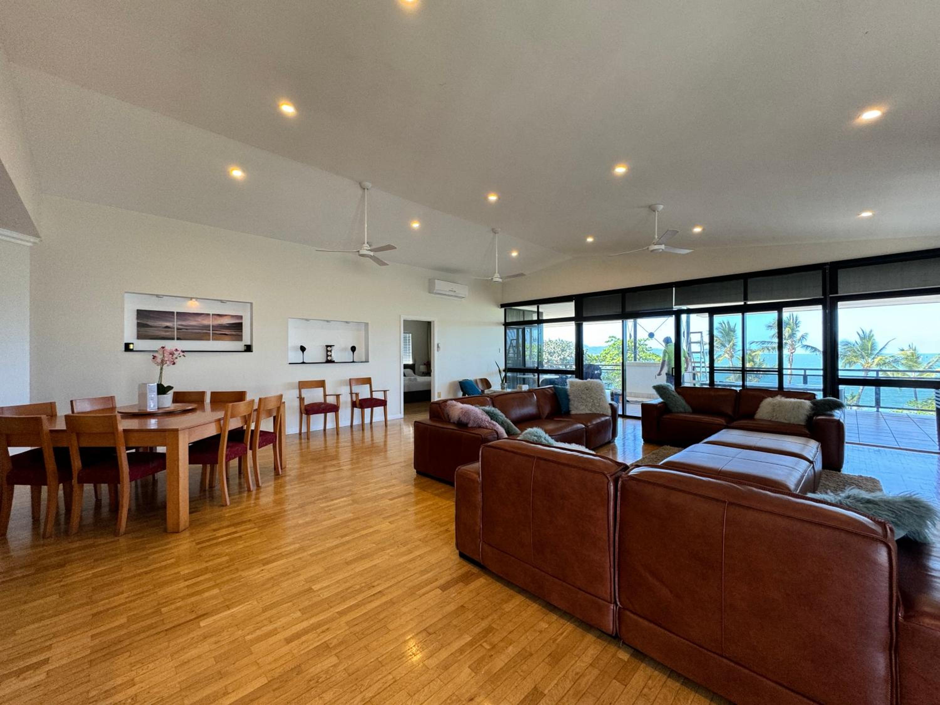 Townsville Apartments on The Strand - Penthouse