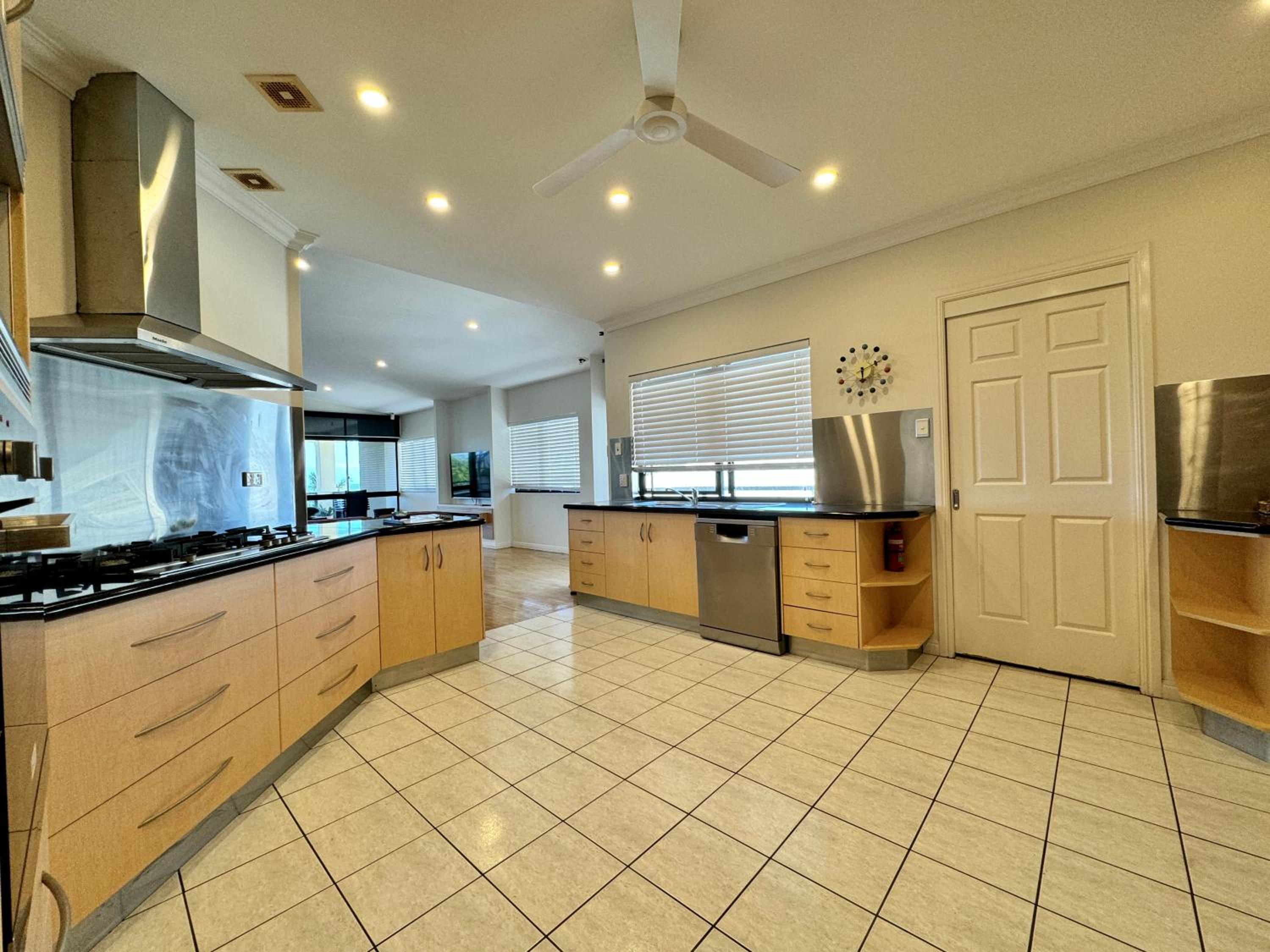 Townsville Apartments on The Strand - Penthouse