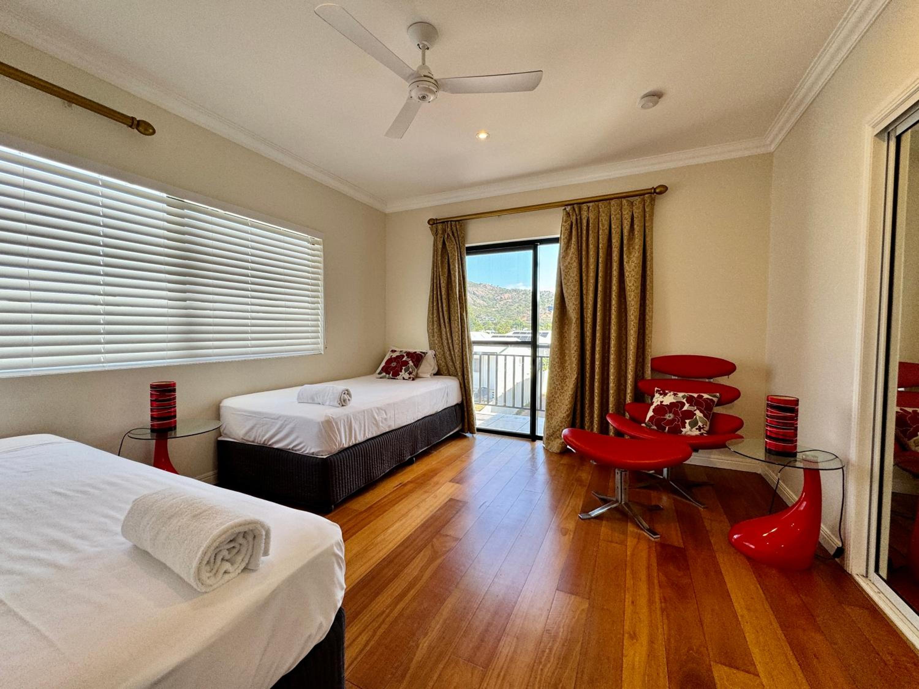 Townsville Apartments on The Strand - Penthouse