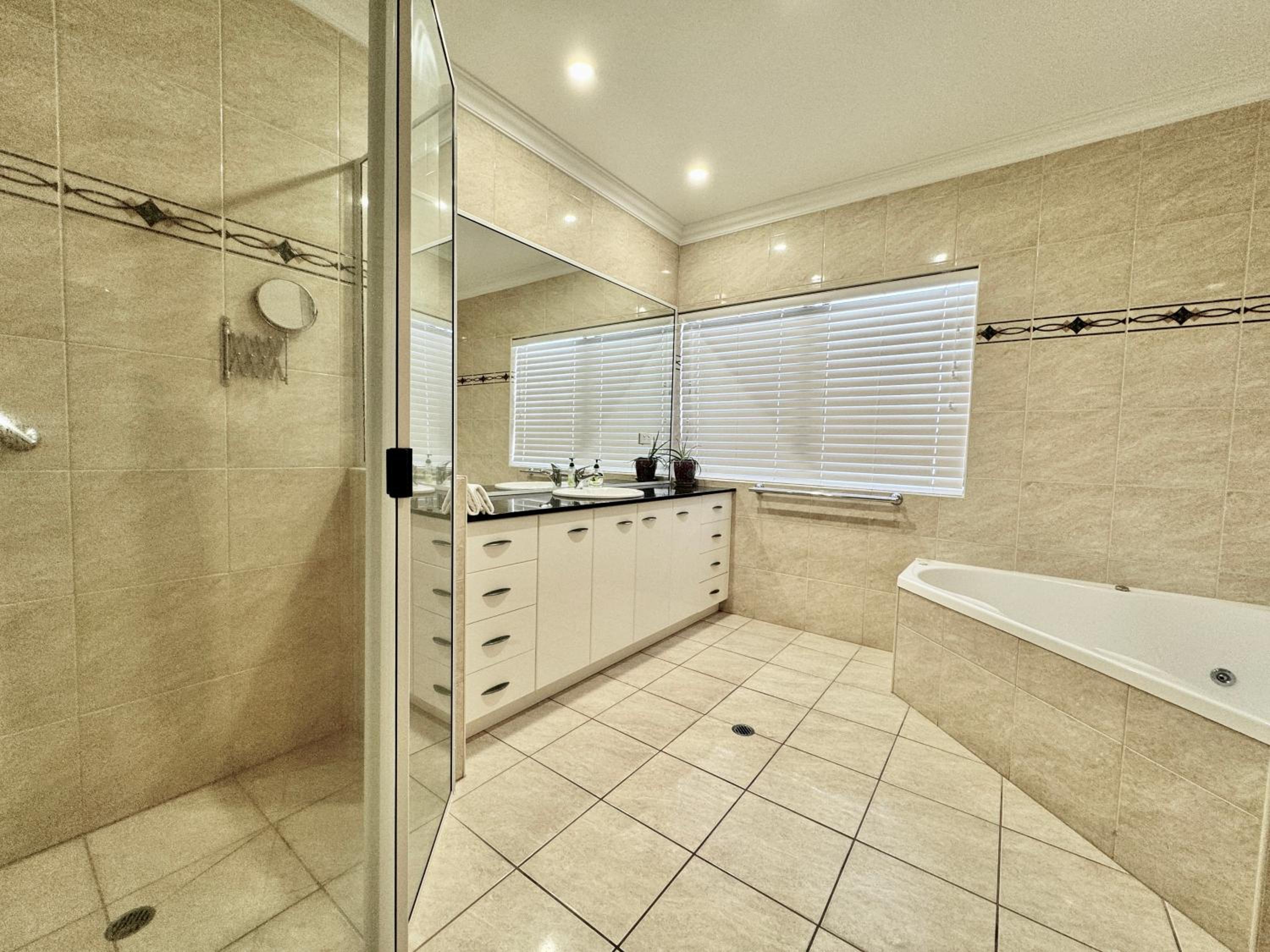 Townsville Apartments on The Strand - Penthouse