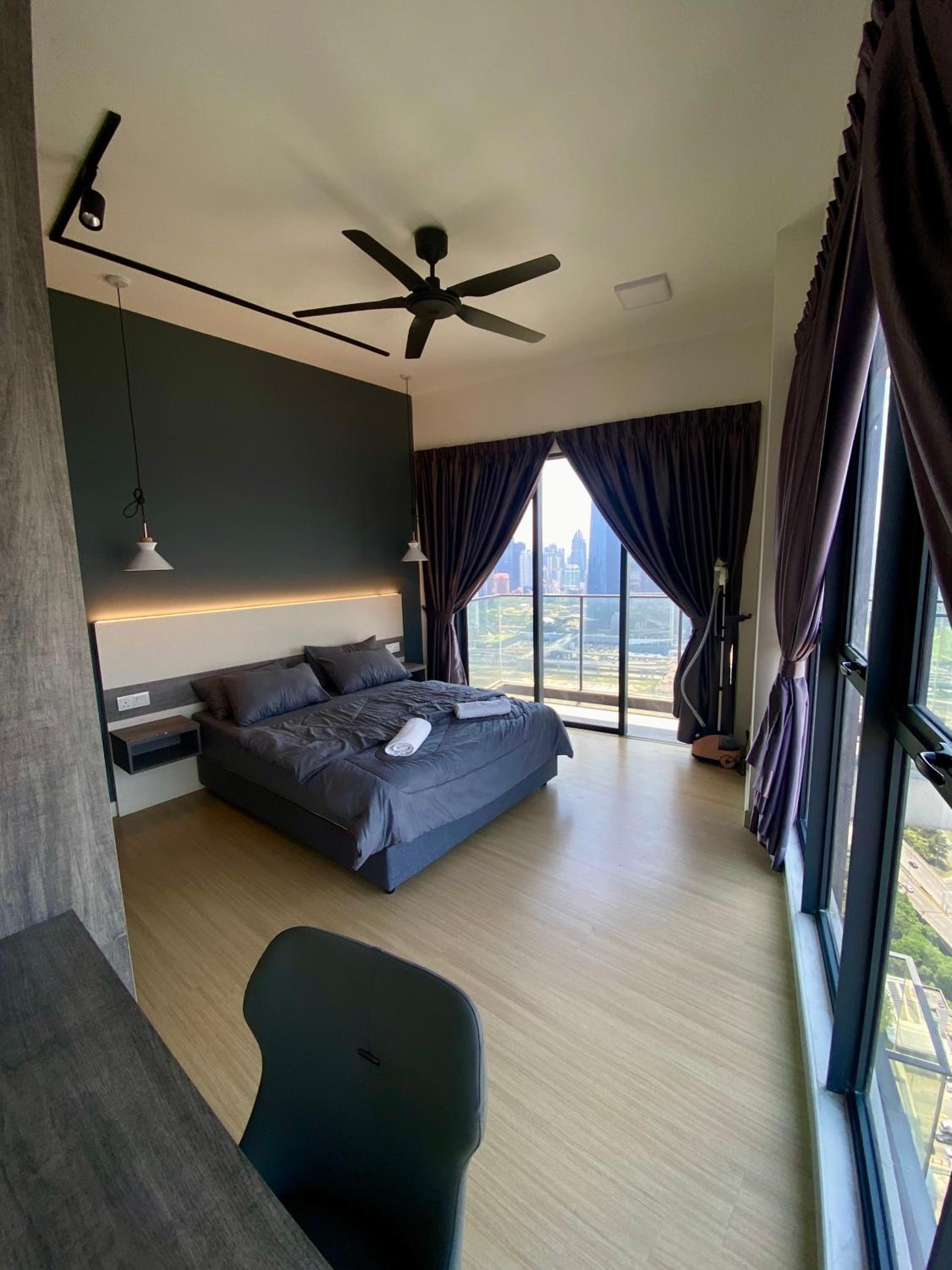TOP FLOOR 3BR apartment in KL for 6Pax