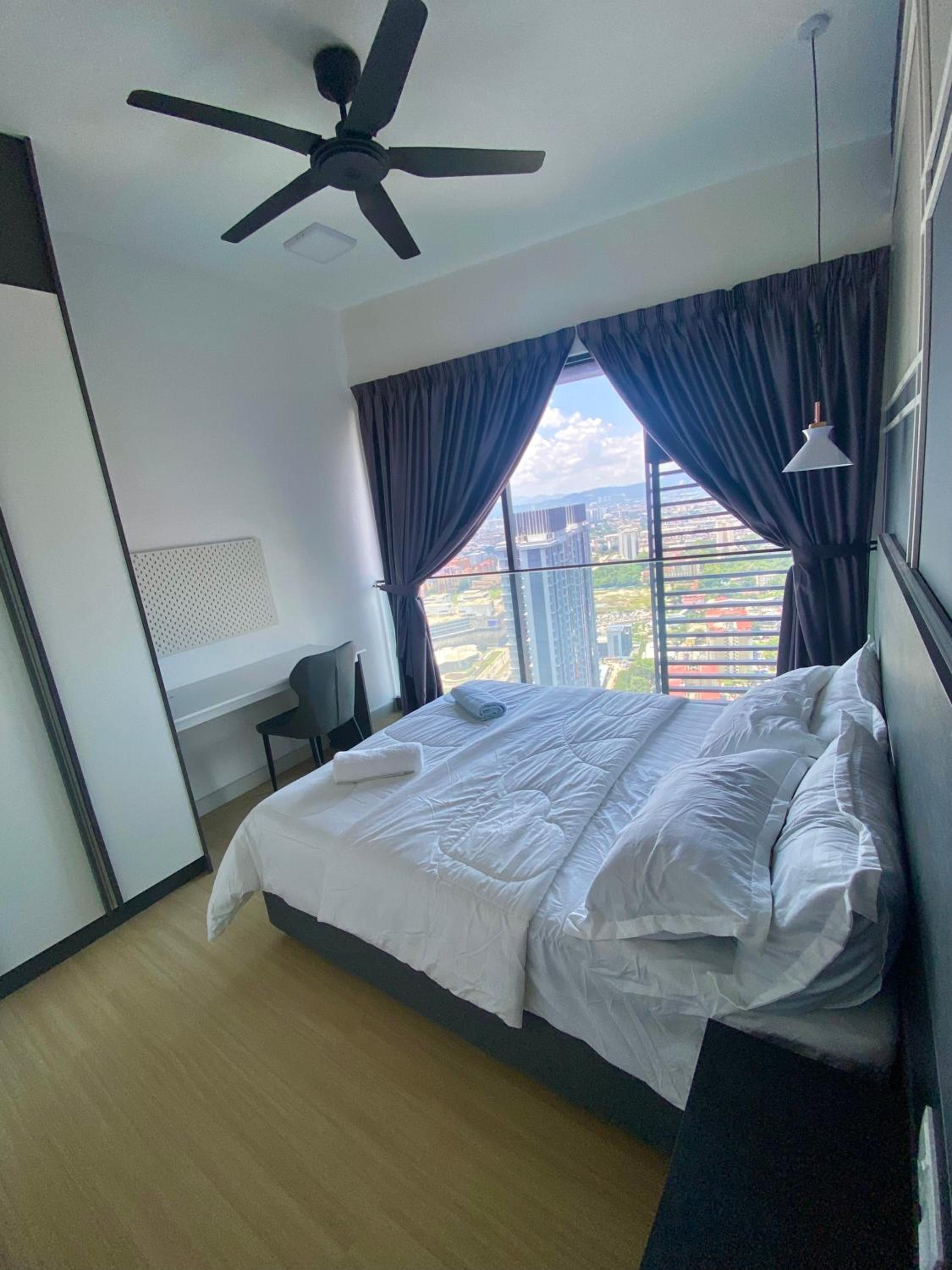 TOP FLOOR 3BR apartment in KL for 6Pax