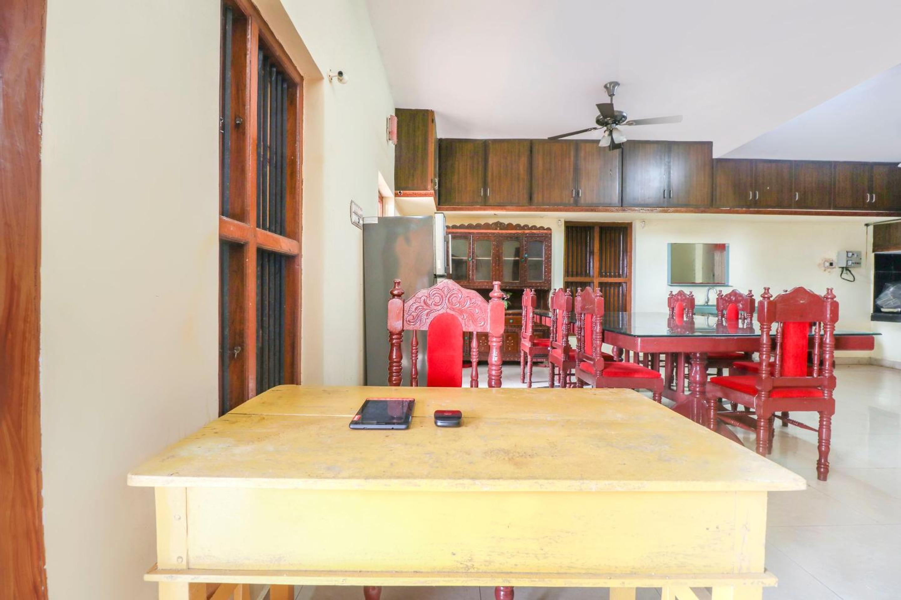 Hotel O Green Villa