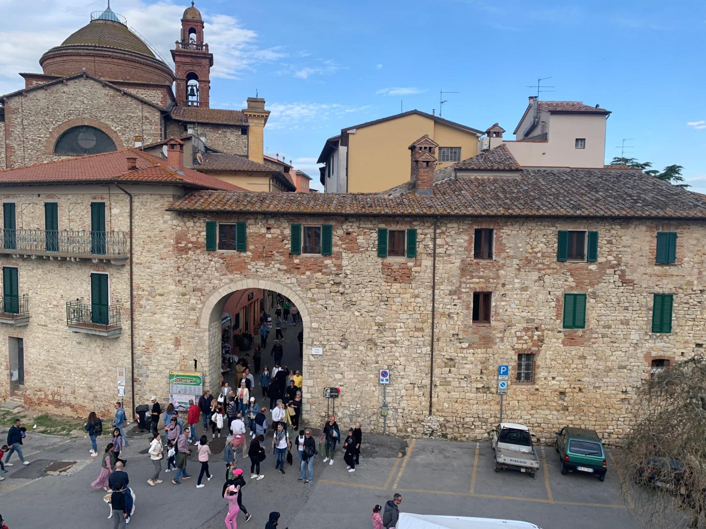 Porta Senese Suite