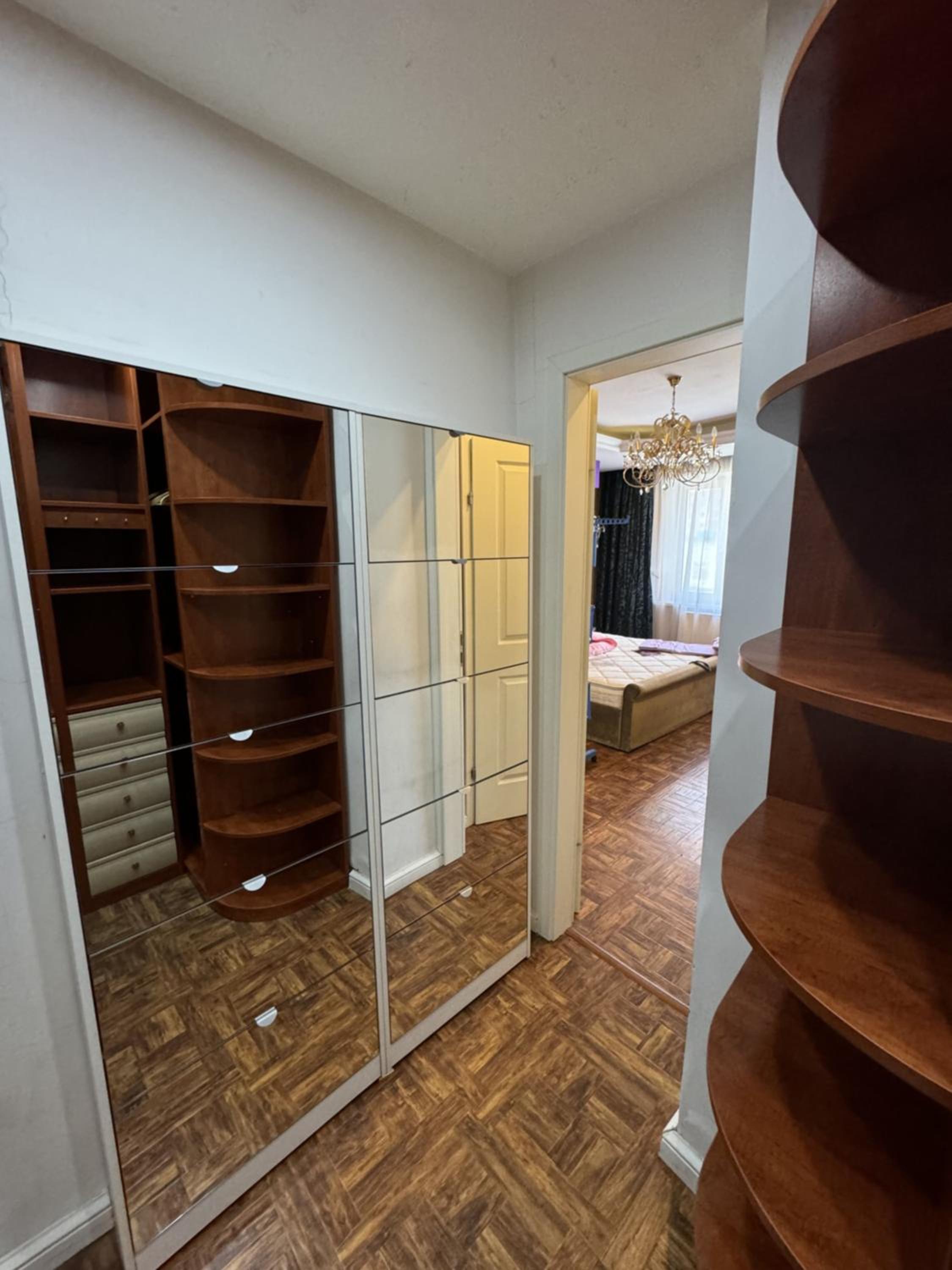 Exclusive 133m2 3BR central on private area view 5