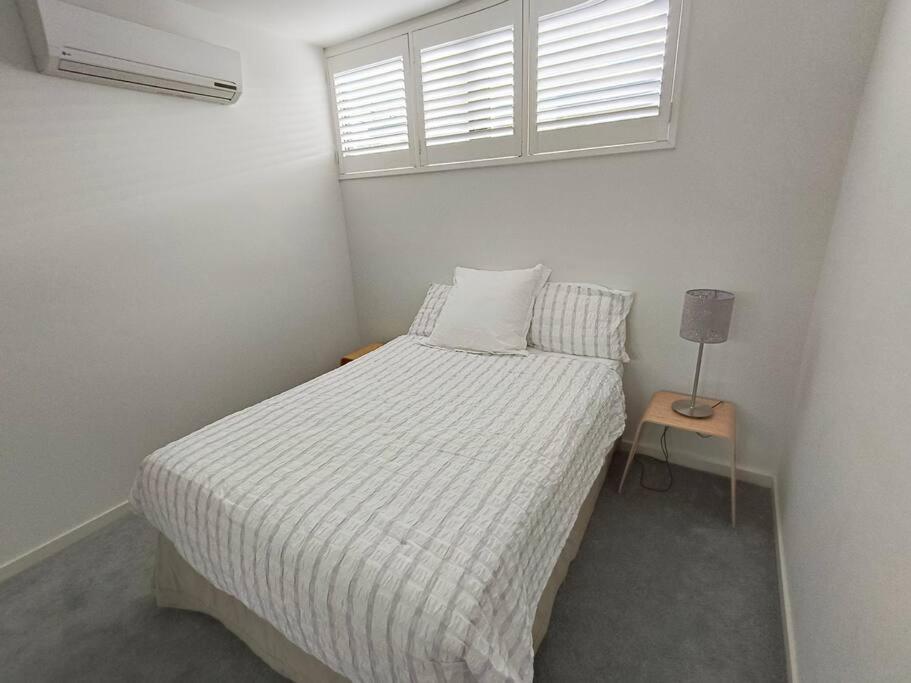 Spacious 2 Bed, 2-Bath Armadale Apartment