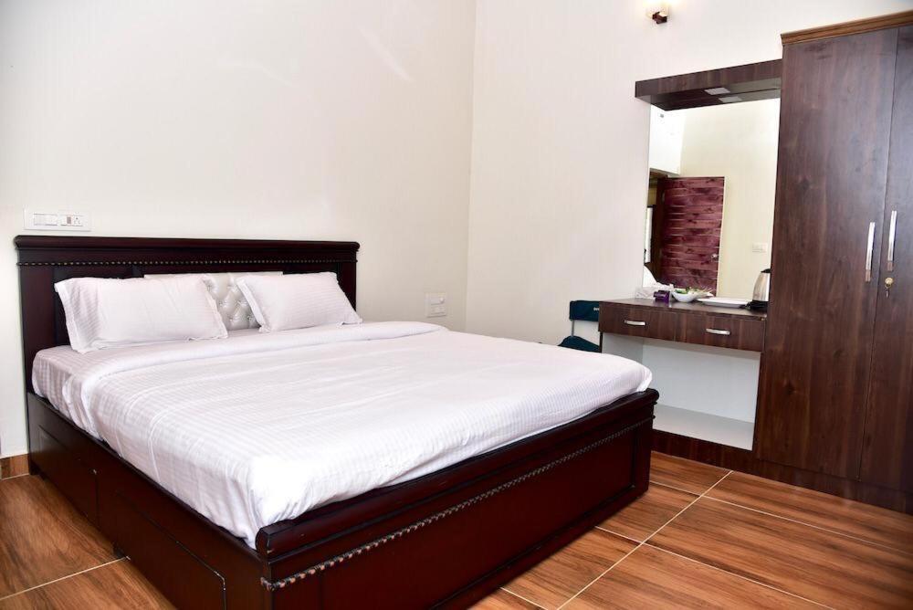 Cardiac Rest luxury Villa view 5
