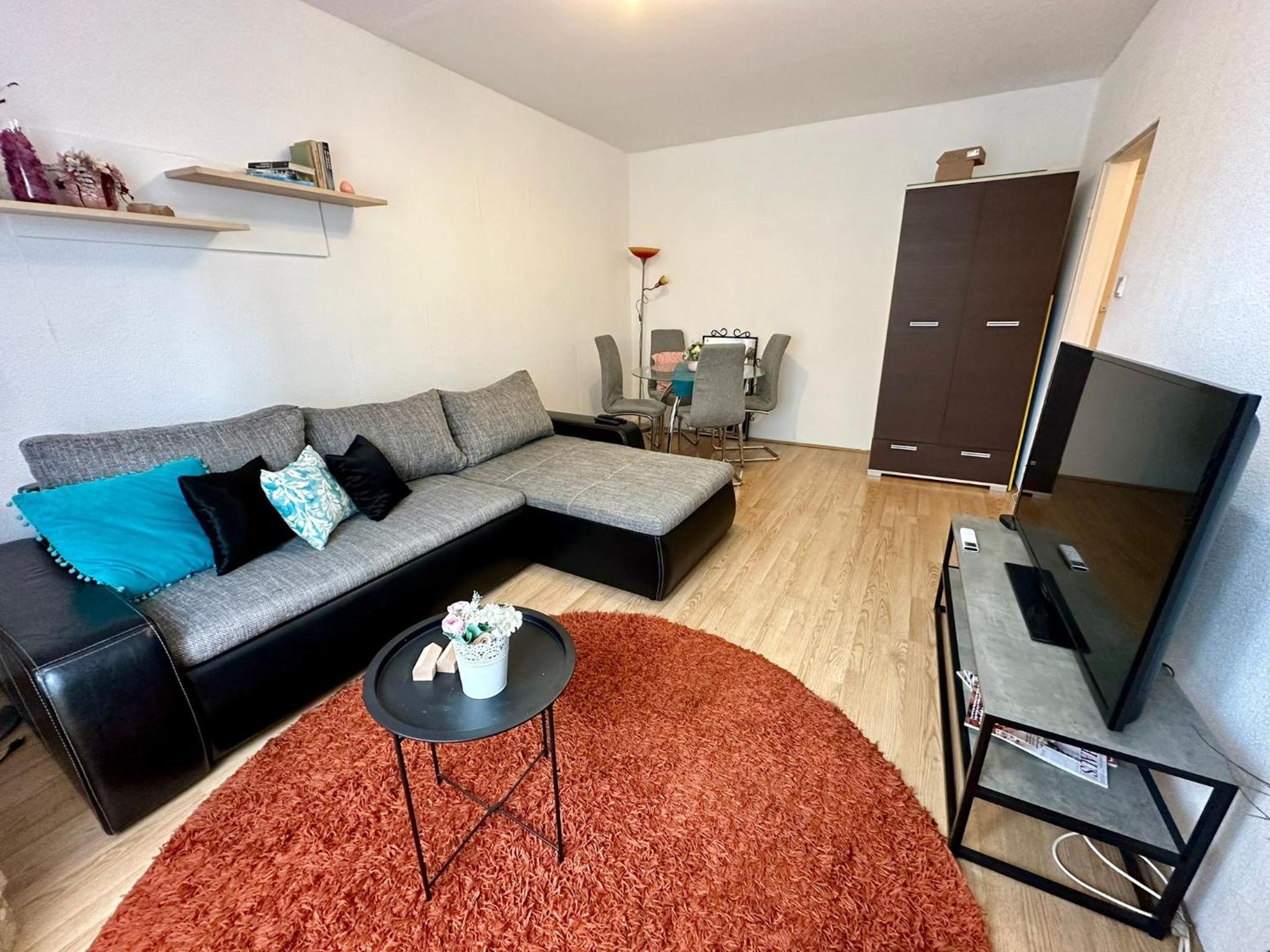 Kata Apartman