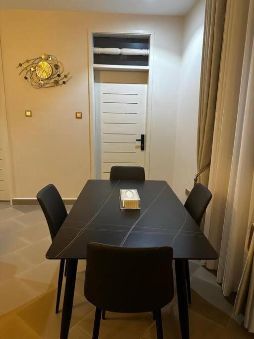 Stylish Comfort at Bweya Suites, Modern Apartment on Entebbe Road view 4