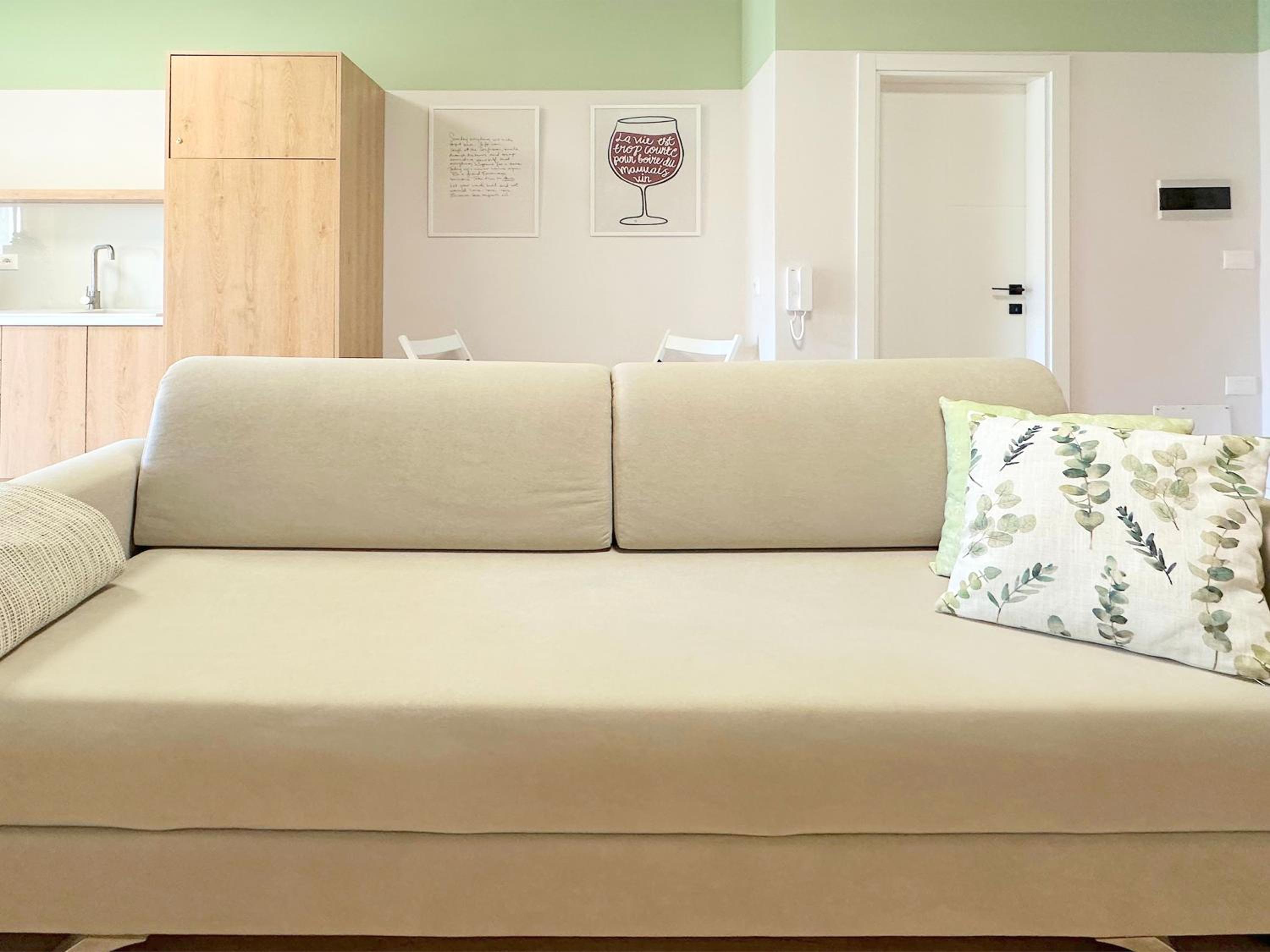 SUMMER EDITION Rental Apartments - Home by the Sea