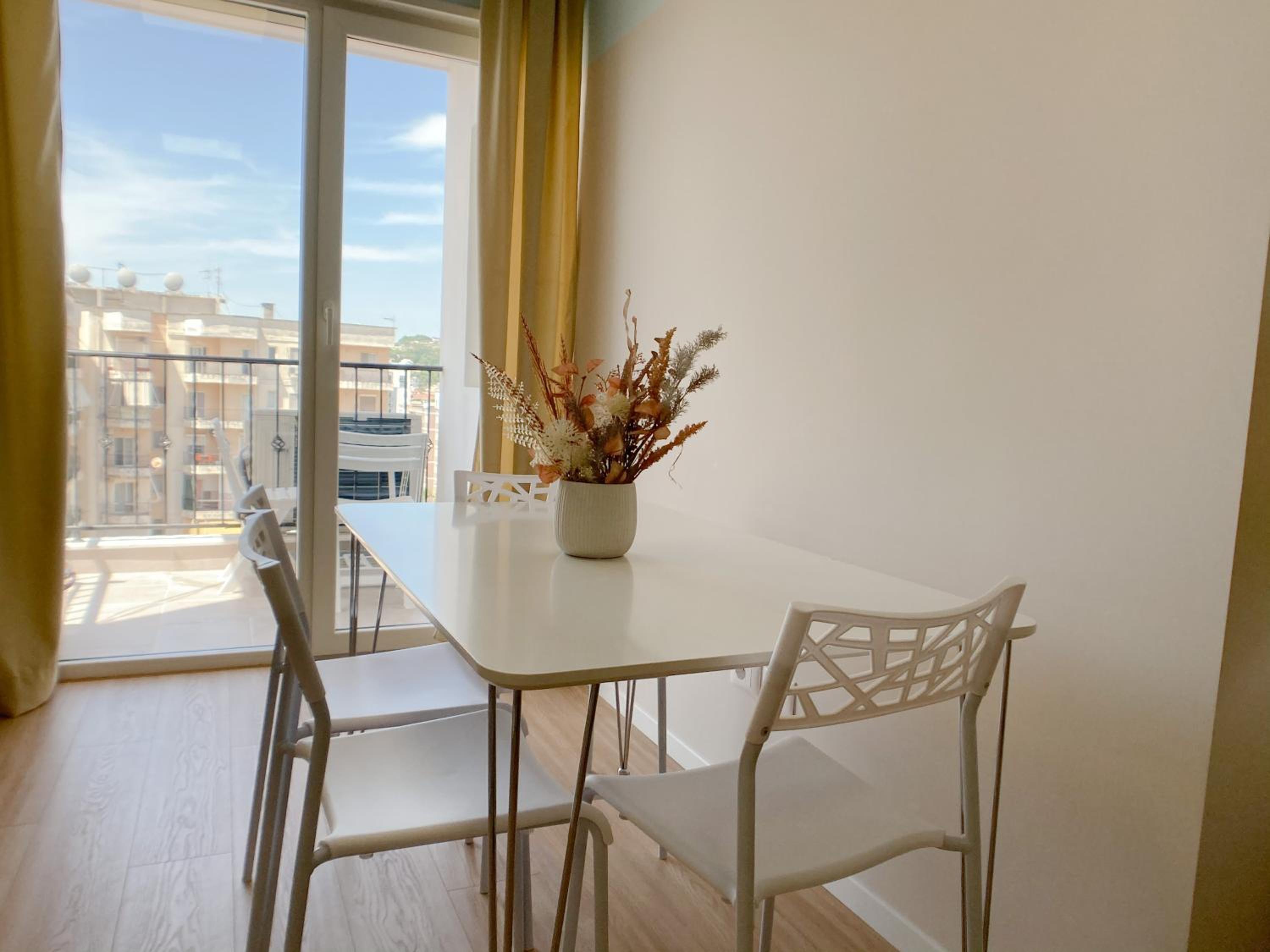 SUMMER EDITION Rental Apartments - Home by the Sea
