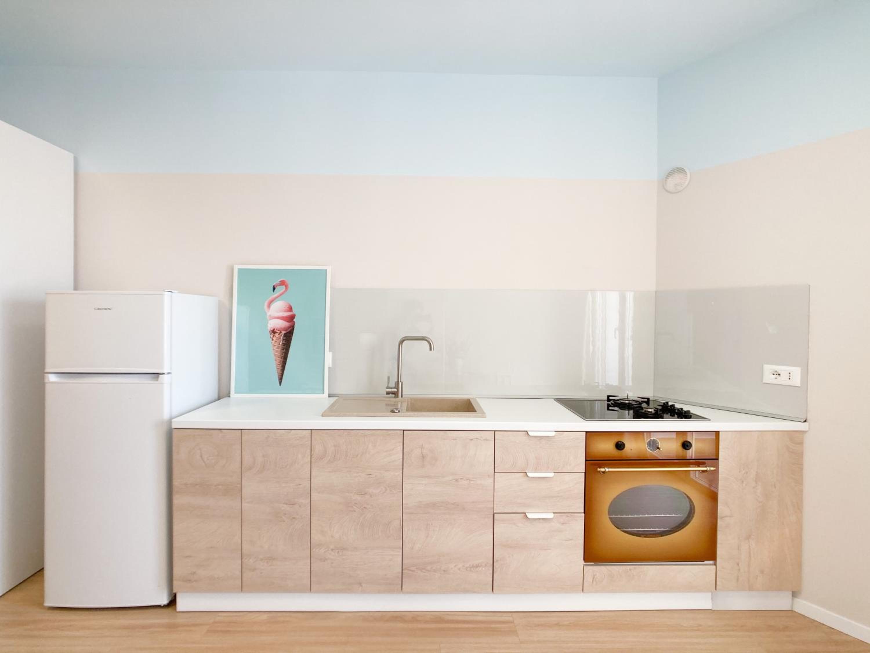SUMMER EDITION Rental Apartments - Home by the Sea