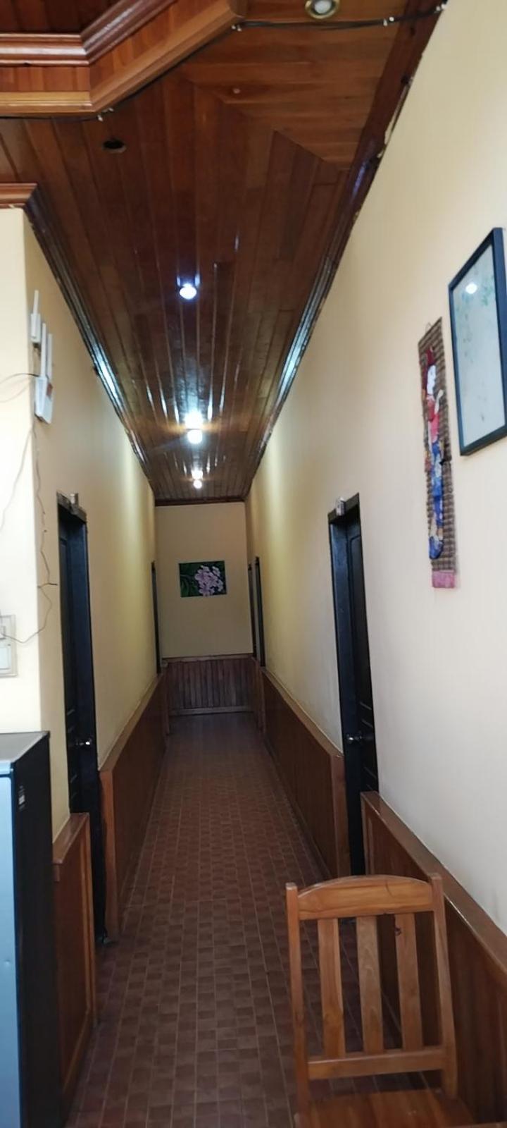Phanh Tha Sone Guest House