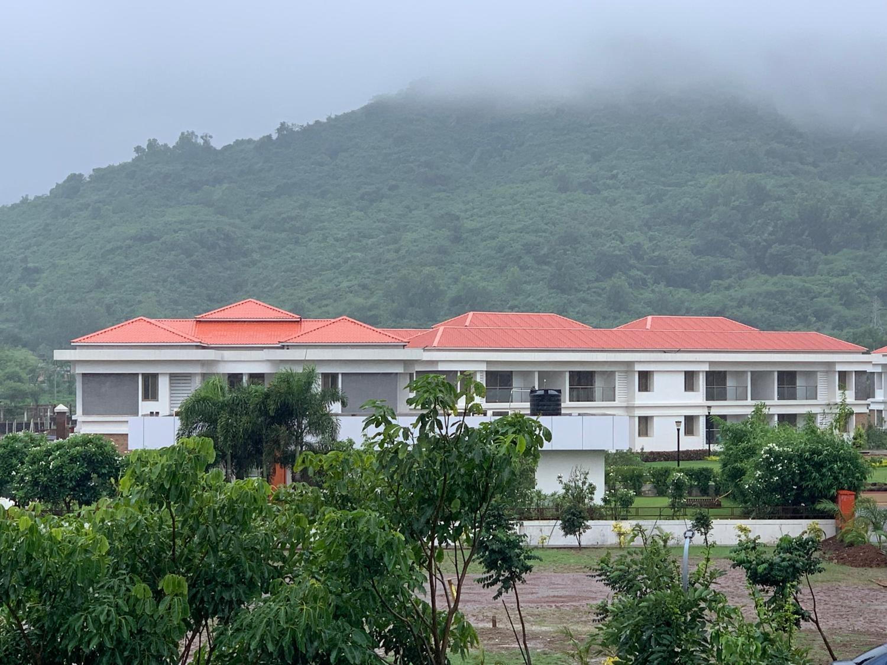 Mizzle Exotica Lonavala, photo 30