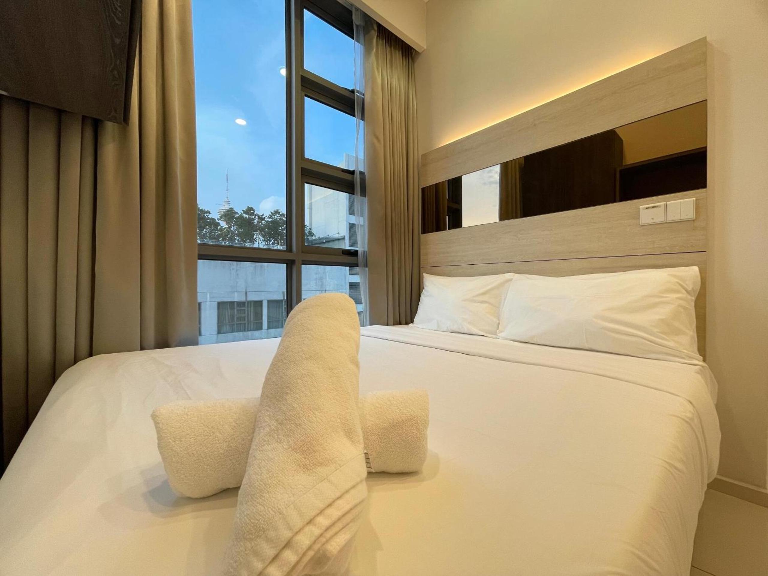 The Robertson-Bukit Bintang by PILLOWTALKS