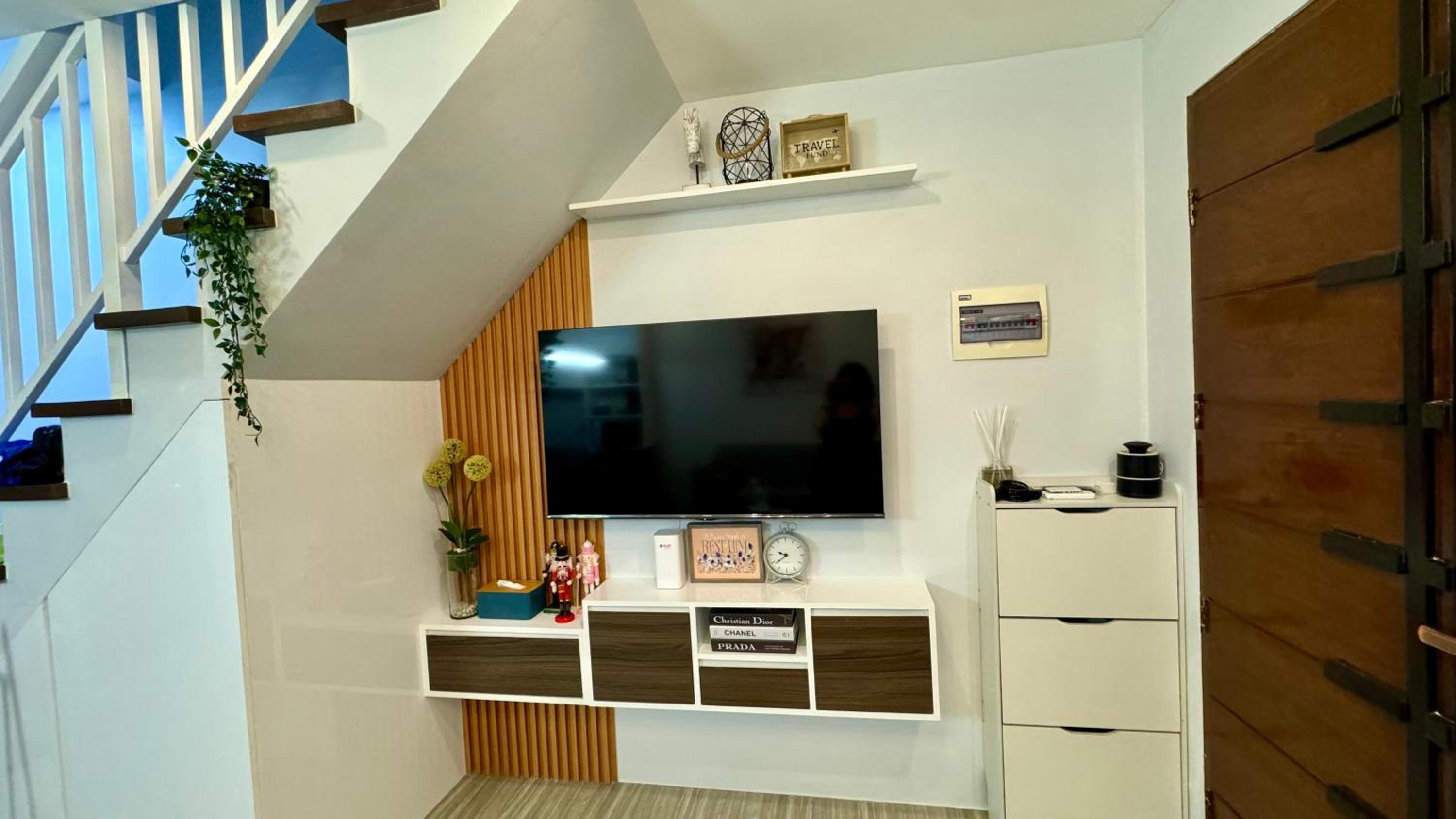 2 Bedroom Townhouse in Mabolo Malolos Bulacan