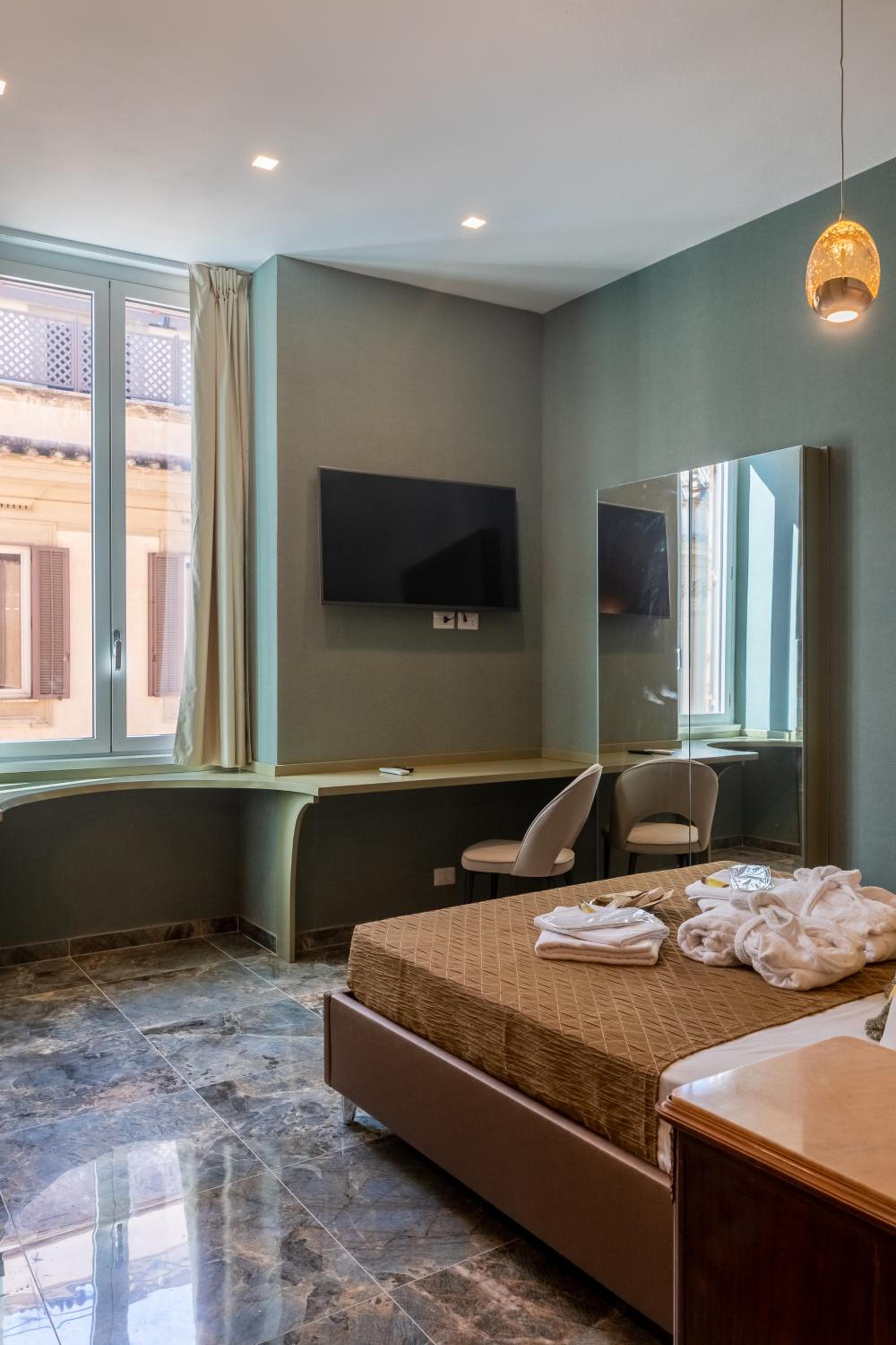 hotel room