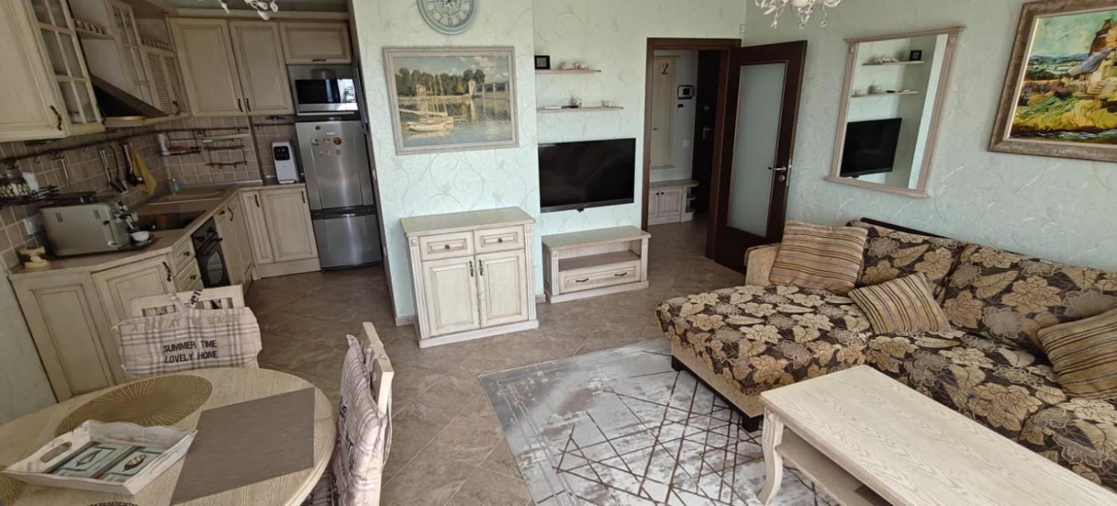 Luxury Sea Sunset Deluxe Apartment