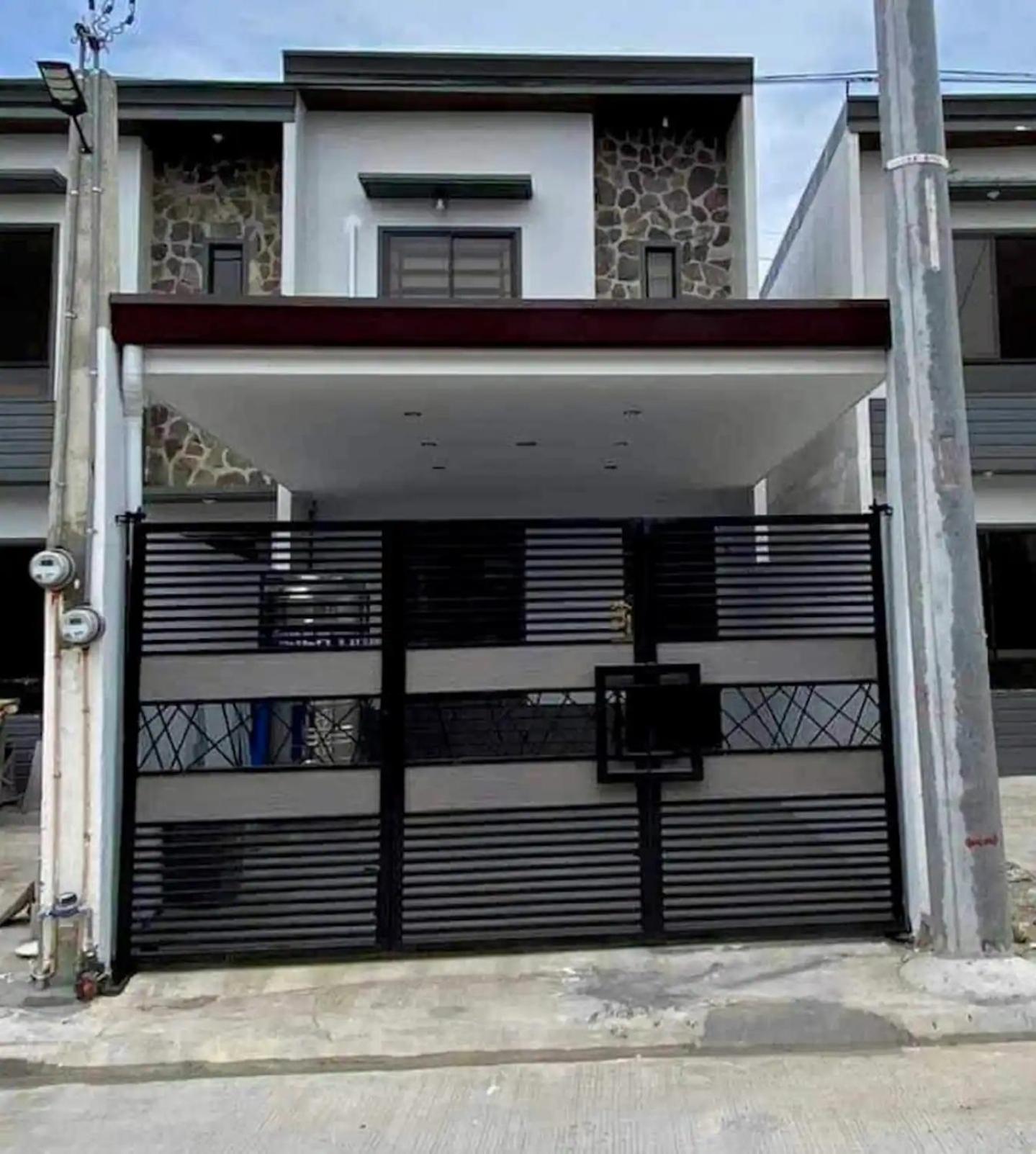 2 Bedroom Townhouse in Mabolo Malolos Bulacan
