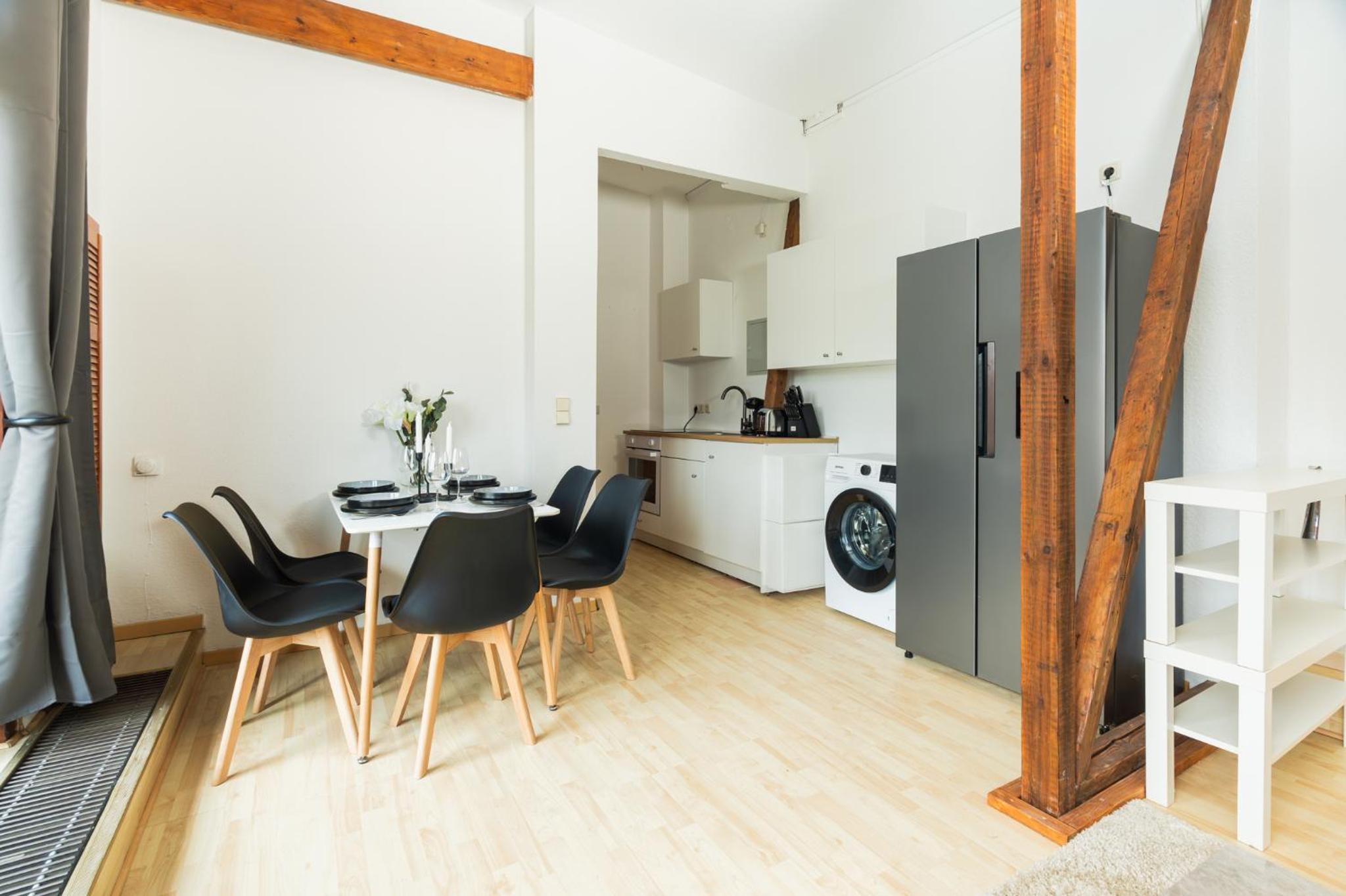 Helle & gemütliche Dachwohnung mit Terasse