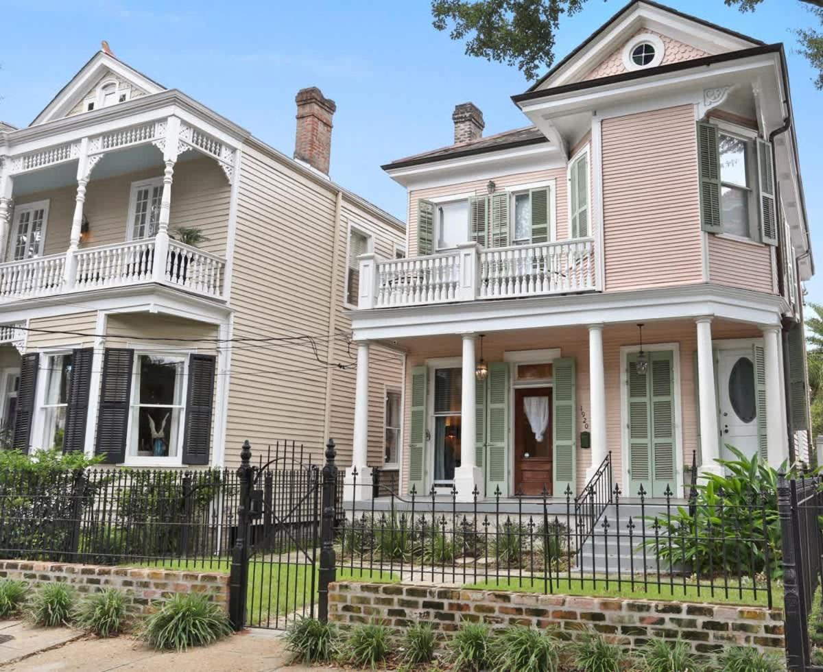 New Orleans Vacations - Uptown Charm Outdoor space and EZ Street Car access - Property Image 1