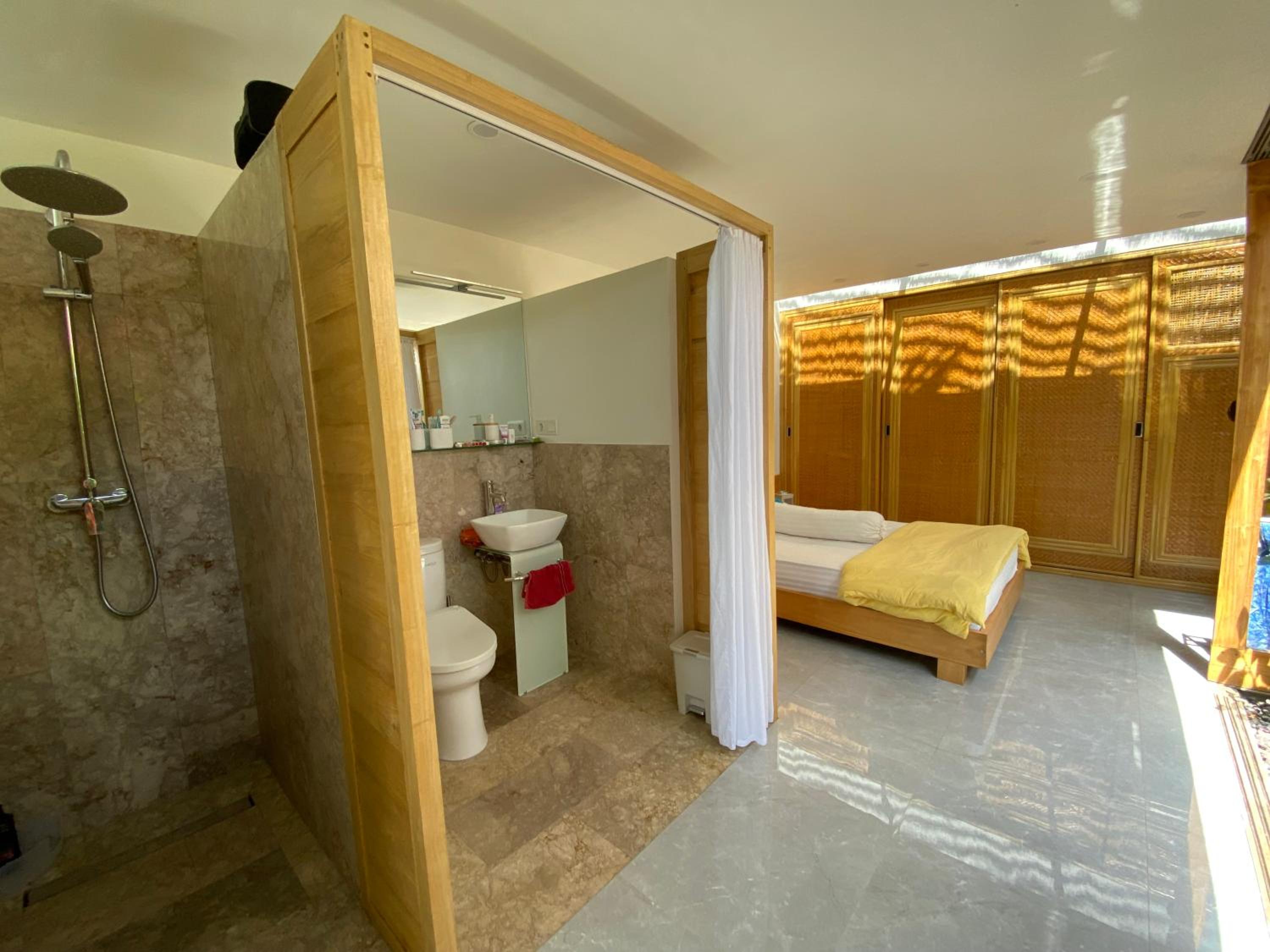 Green Villa Sambirenteng view 4