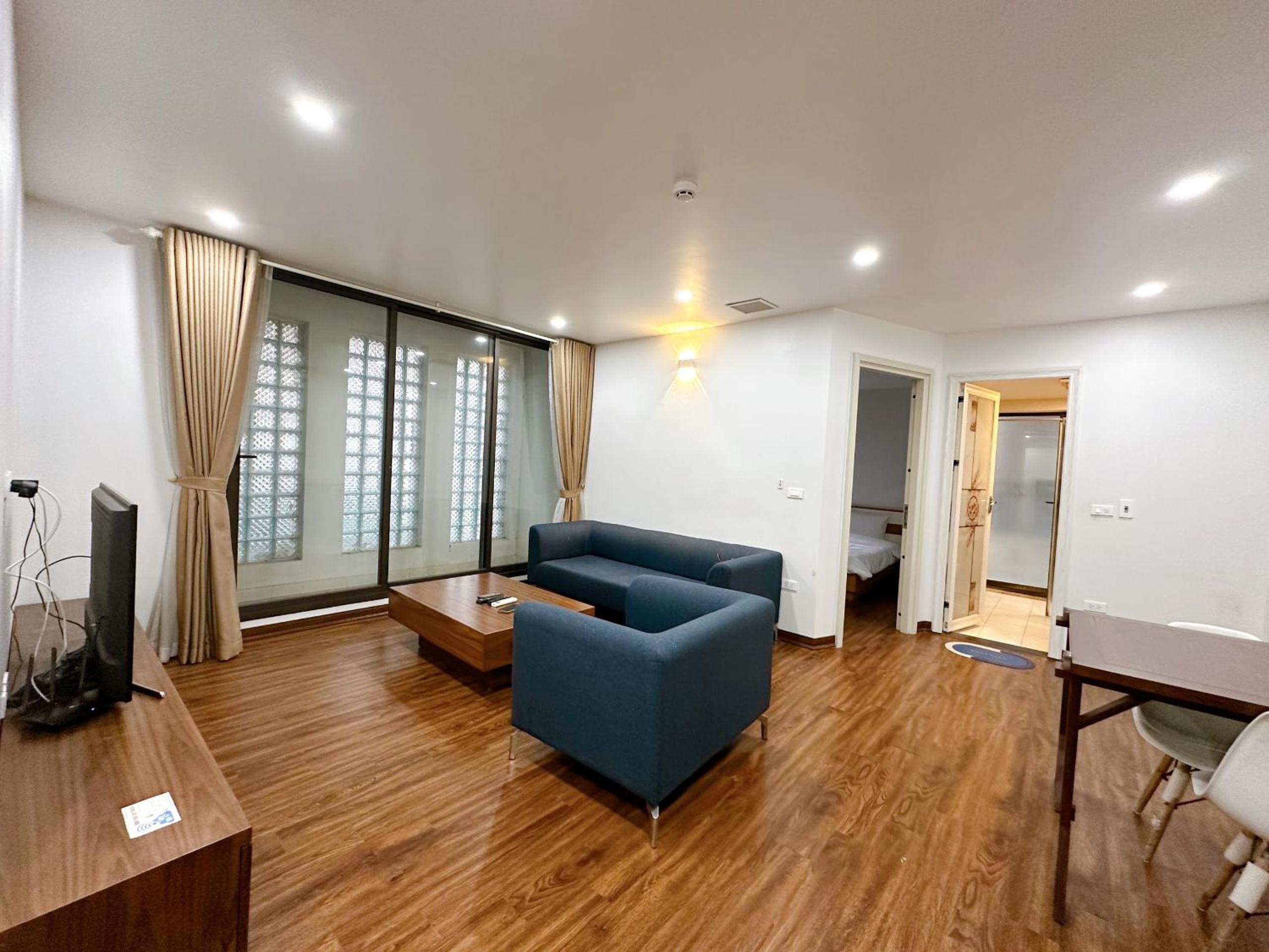 Luxe Paradise Residence Âu Cơ