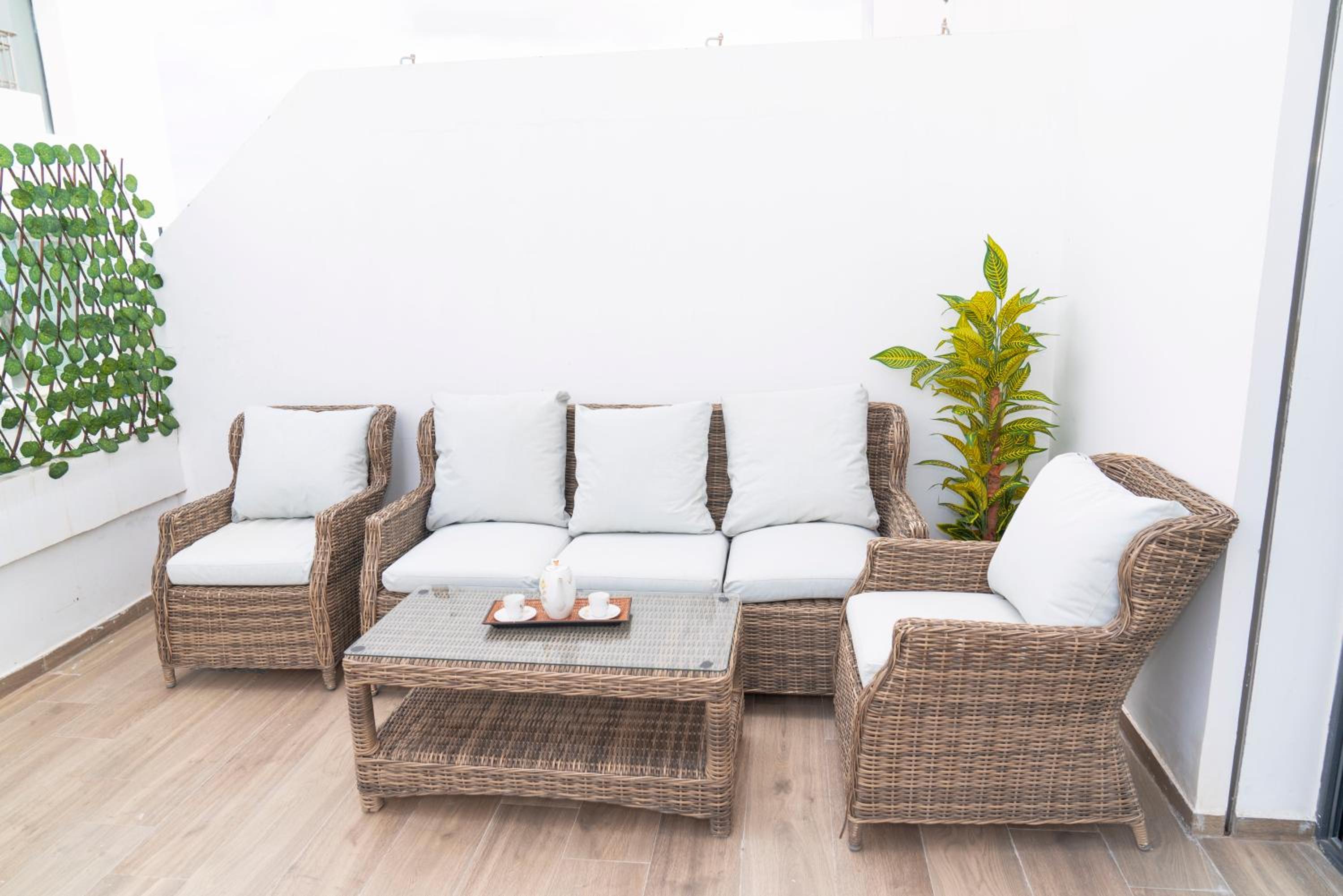 Hotel Luxurious & New 3BR 2BA apartment with a Huge Terrace - Image 1