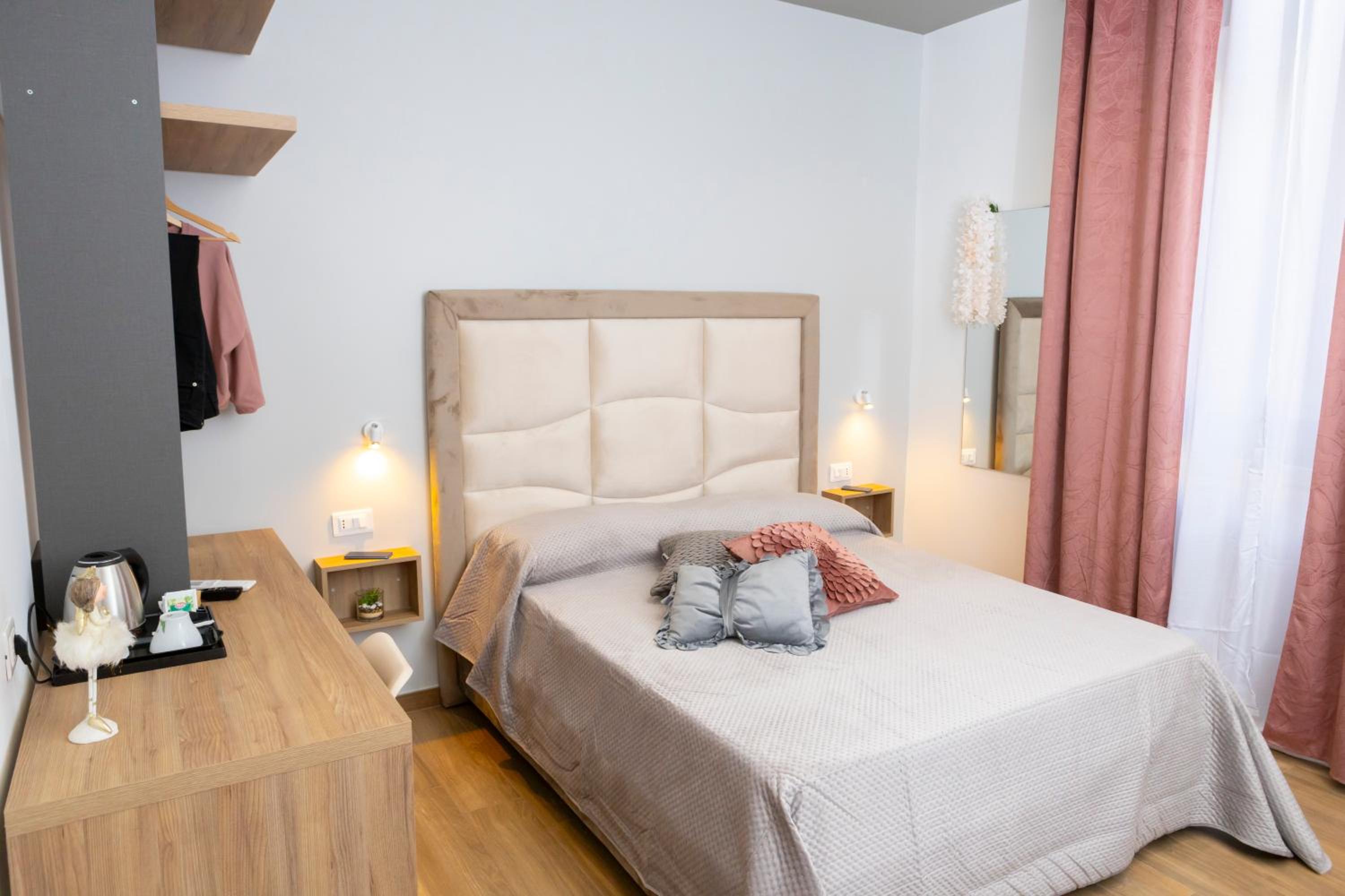 Alleria Rooms