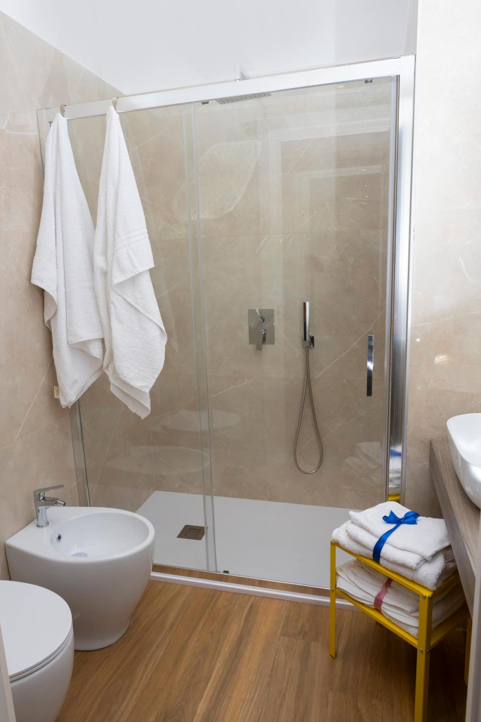 Alleria Rooms