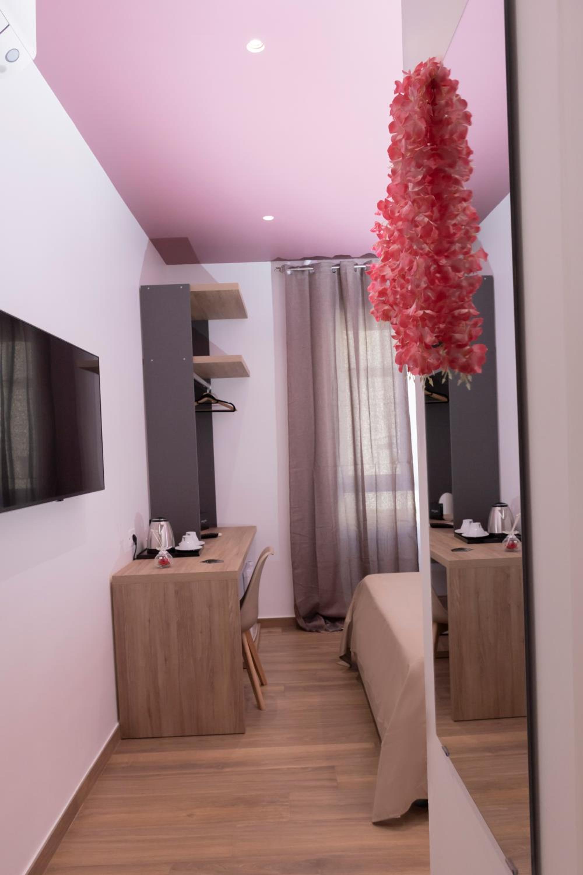 Alleria Rooms